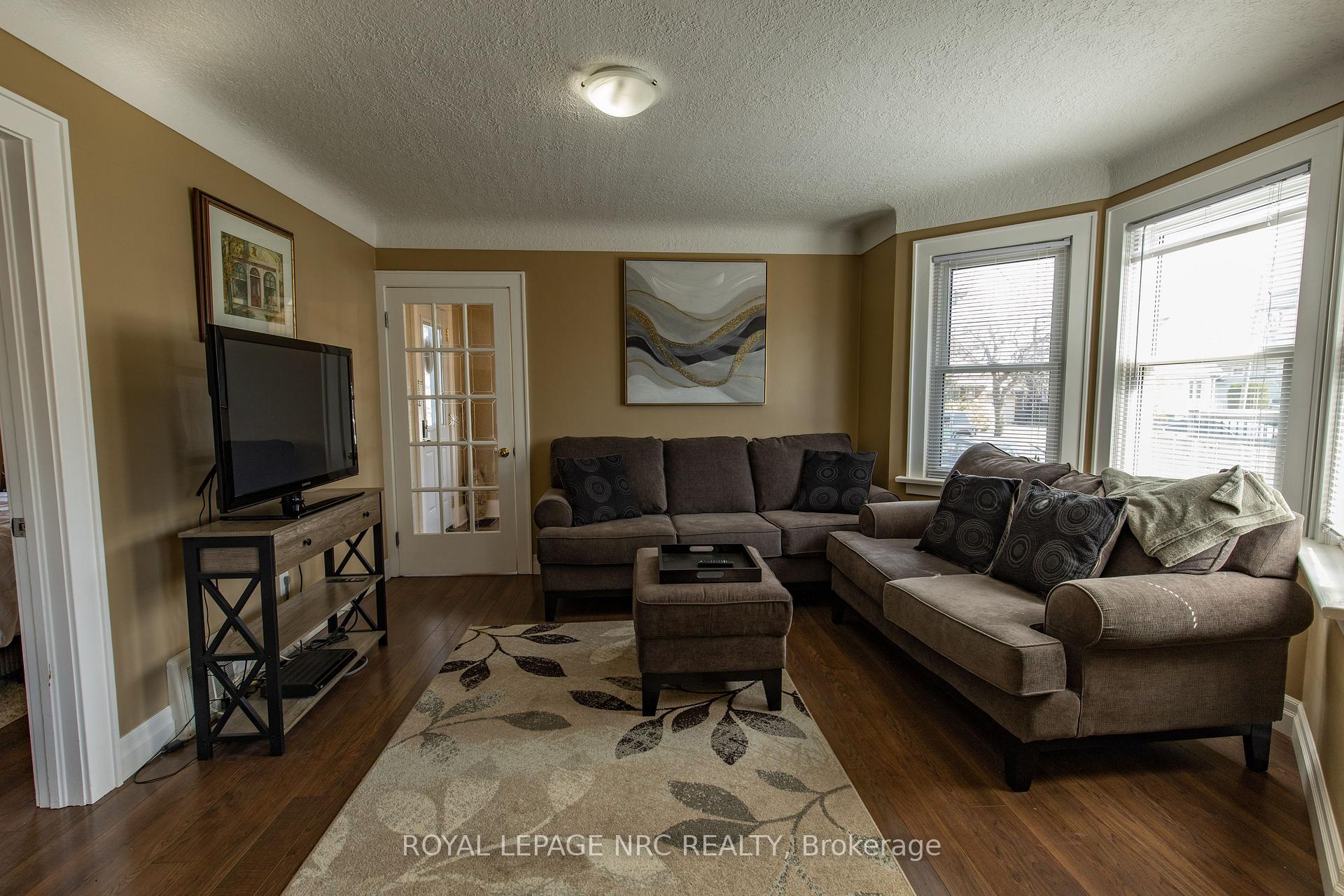 Photo 14 of 85 Queen Street S, Thorold, Thorold Downtown — HOMEH