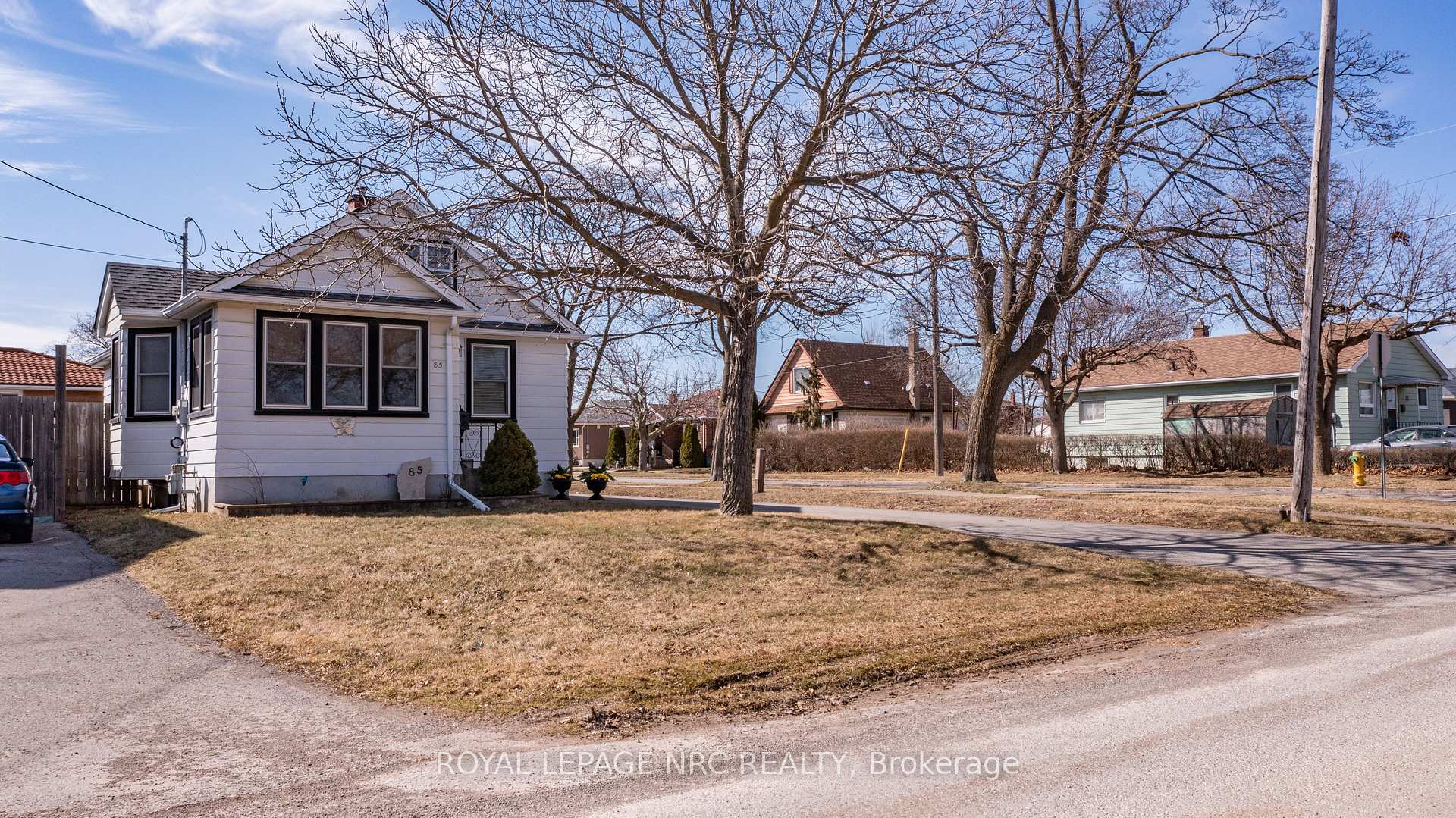 Photo 35 of 85 Queen Street S, Thorold, Thorold Downtown — HOMEH