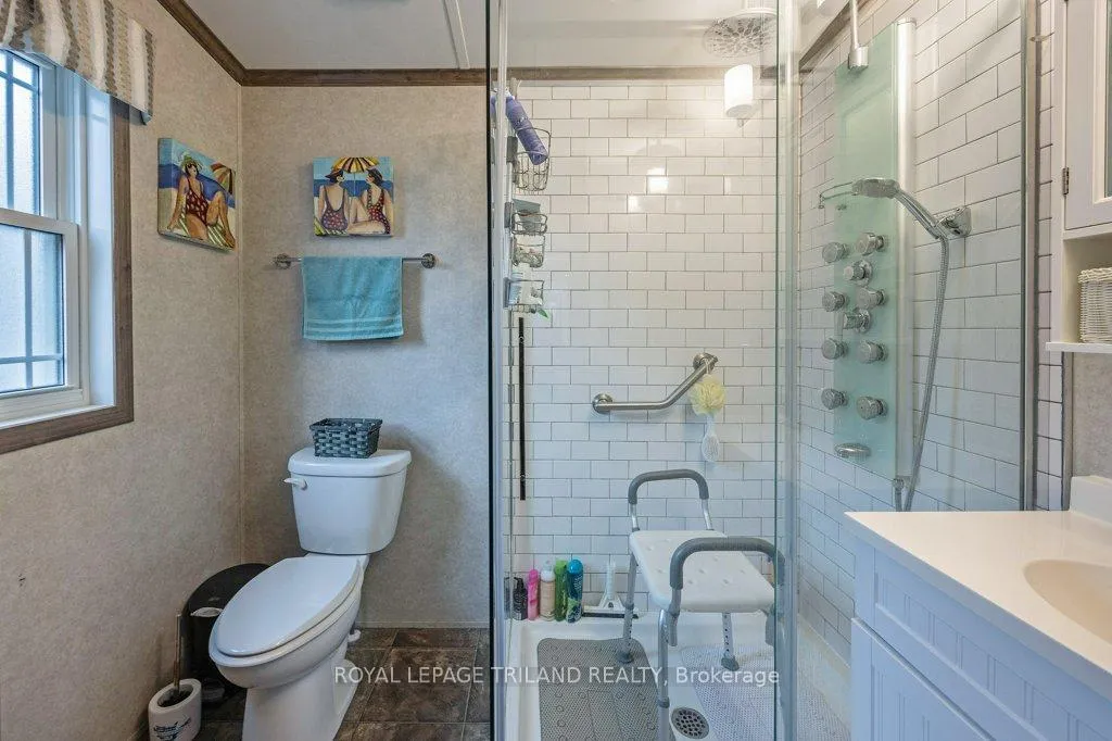 Photo 22 of Unit 130, 22790 Amiens Road, Middlesex Centre, Rural Middlesex Centre — HOMEH