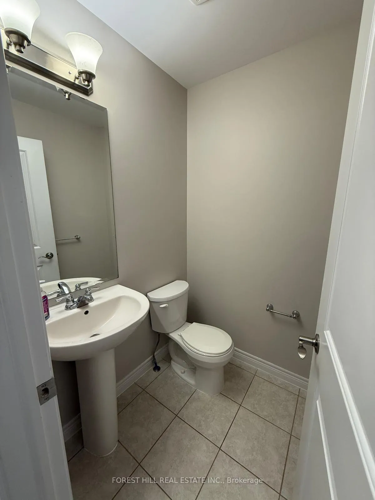 Photo 9 of 330 Rymal Road West, Hamilton, Sheldon — HOMEH