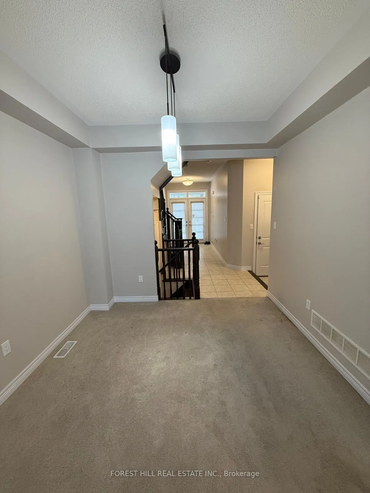 Photo 14 of 330 Rymal Road West, Hamilton, Sheldon — HOMEH