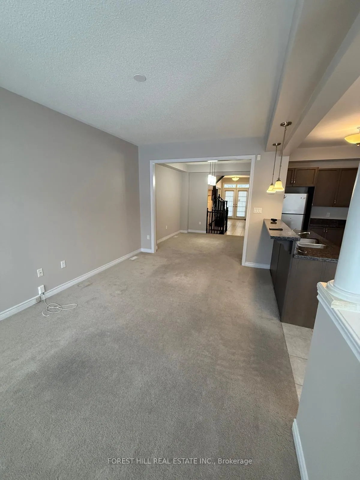 Photo 15 of 330 Rymal Road West, Hamilton, Sheldon — HOMEH