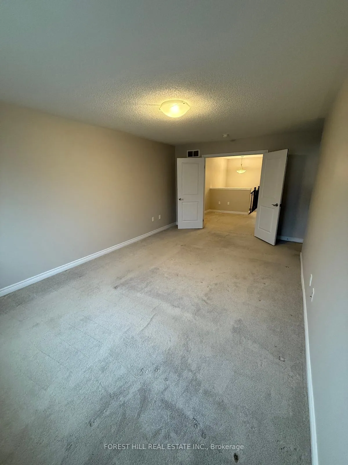 Photo 37 of 330 Rymal Road West, Hamilton, Sheldon — HOMEH