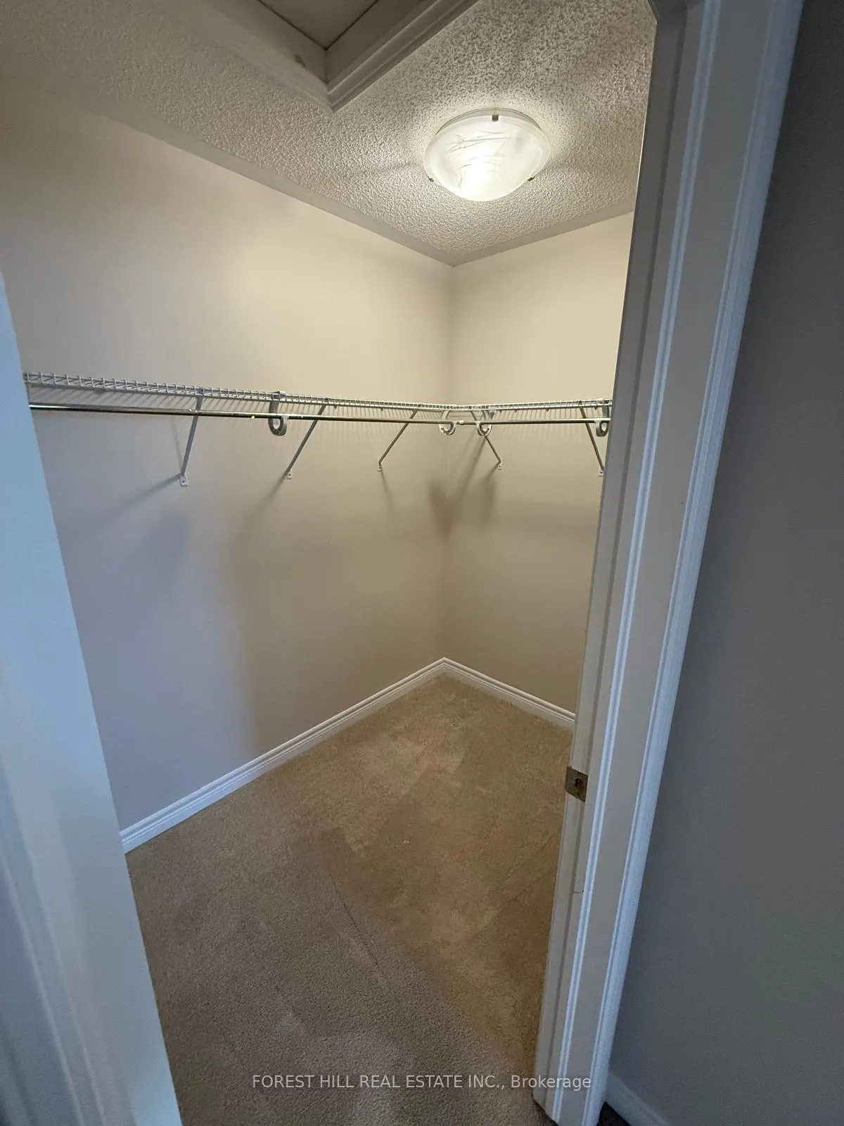 Photo 39 of 330 Rymal Road West, Hamilton, Sheldon — HOMEH