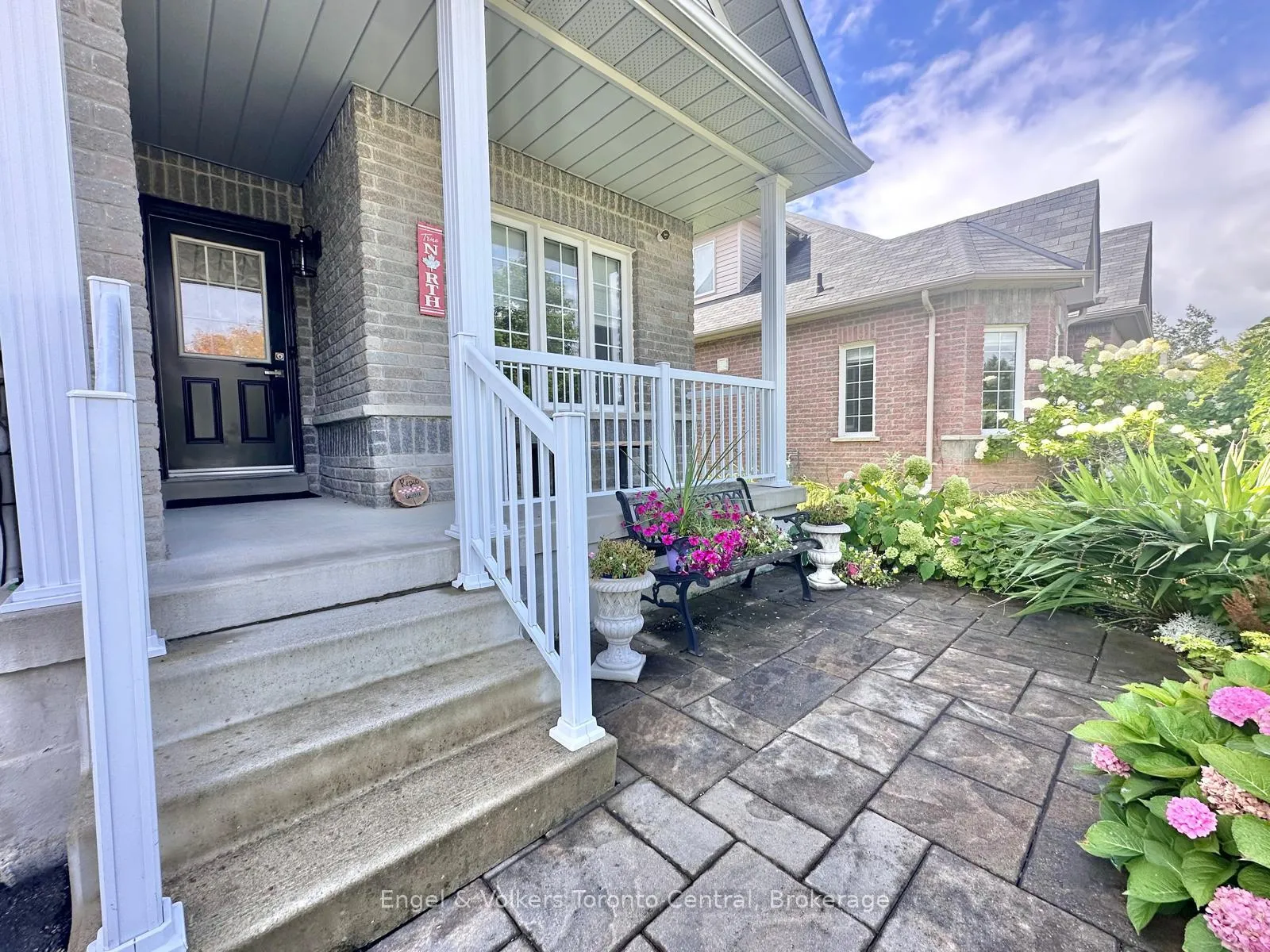 Photo 1 of 26 Thomas Drive, Collingwood — HOMEH