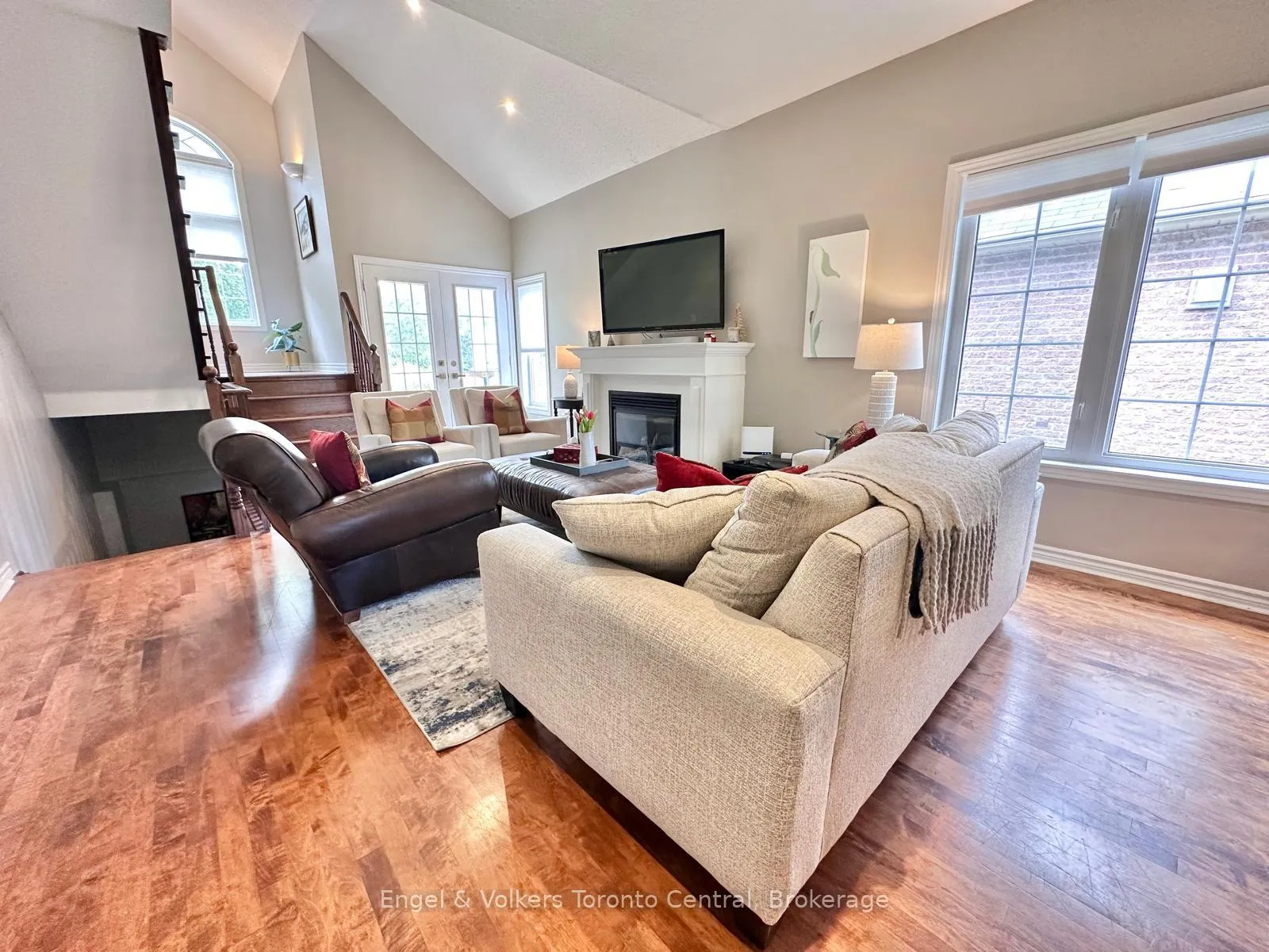 Photo 13 of 26 Thomas Drive, Collingwood — HOMEH