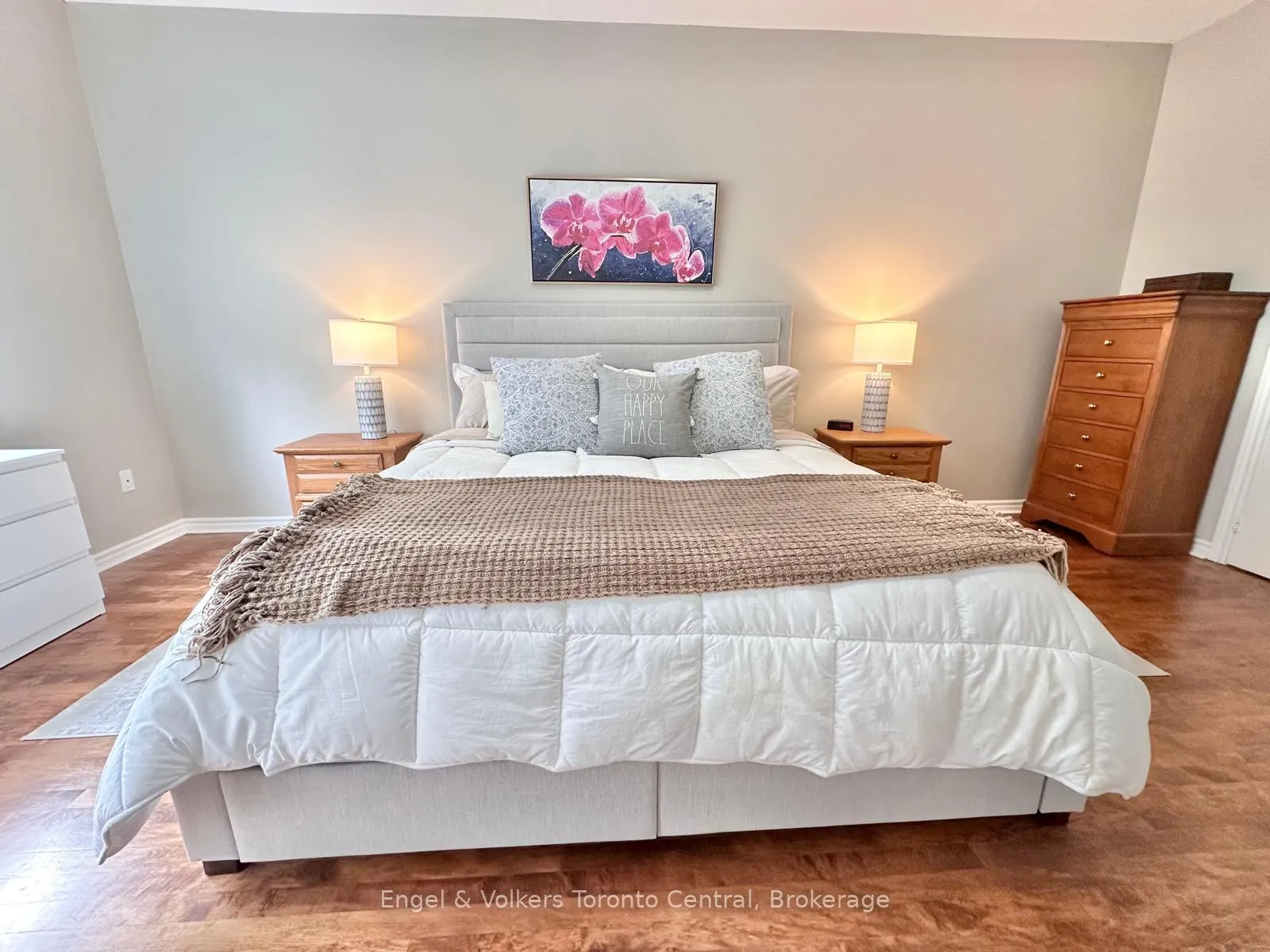 Photo 24 of 26 Thomas Drive, Collingwood — HOMEH