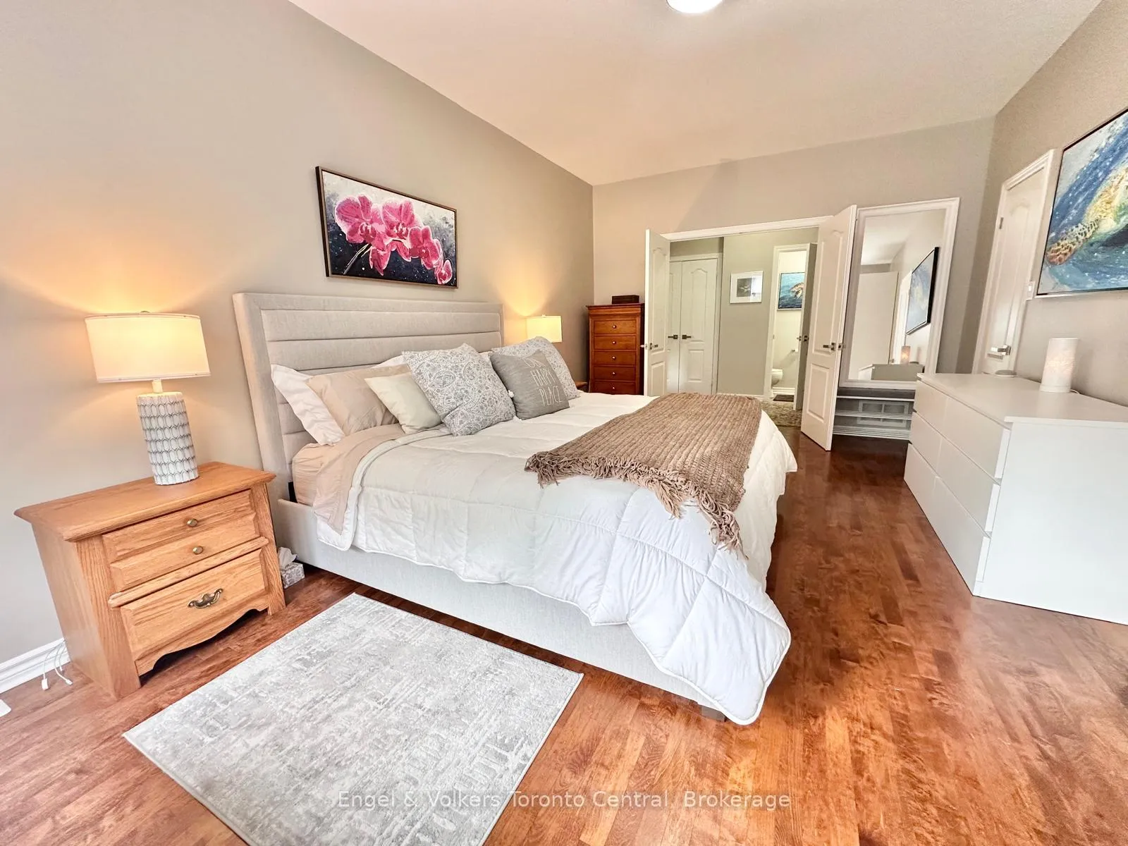 Photo 25 of 26 Thomas Drive, Collingwood — HOMEH