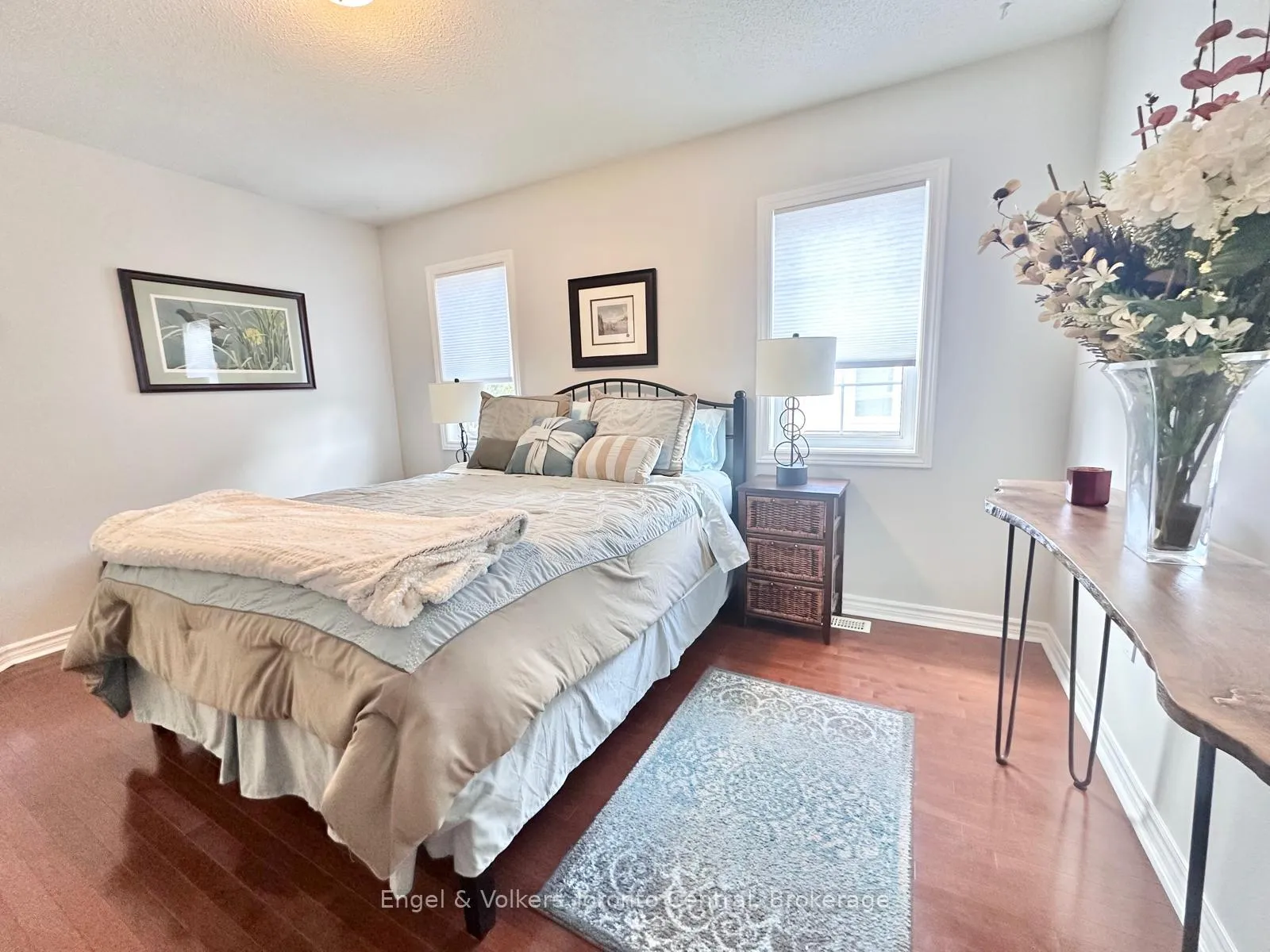 Photo 33 of 26 Thomas Drive, Collingwood — HOMEH