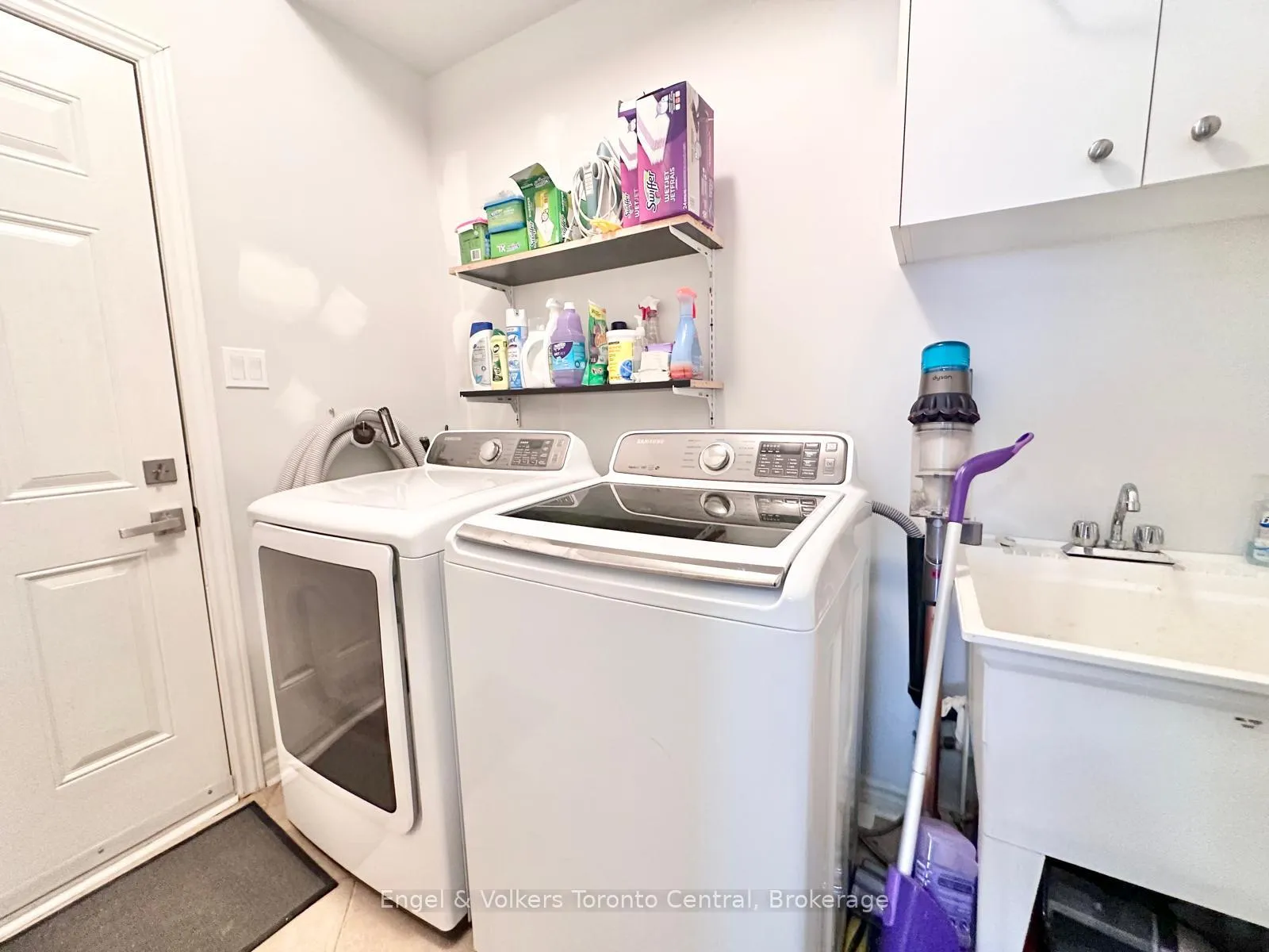 Photo 48 of 26 Thomas Drive, Collingwood — HOMEH