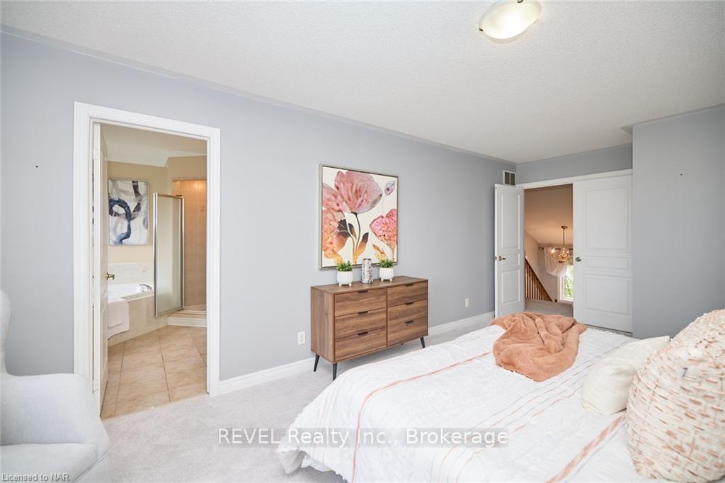 Photo 16 of 36 Natalie Court, Thorold, Confederation Heights — HOMEH