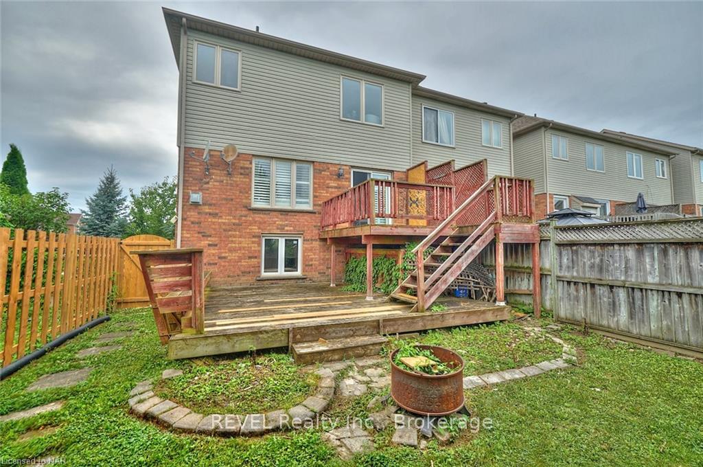 Photo 35 of 36 Natalie Court, Thorold, Confederation Heights — HOMEH