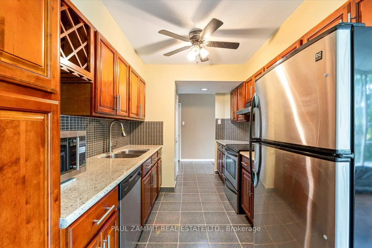 Photo 8 of Unit 222, 7905 Bayview Avenue, Markham, Aileen-Willowbrook — HOMEH