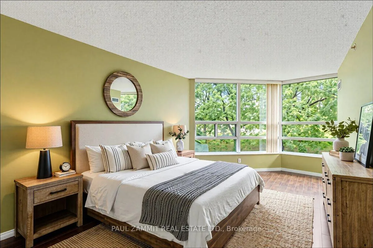 Photo 10 of Unit 222, 7905 Bayview Avenue, Markham, Aileen-Willowbrook — HOMEH