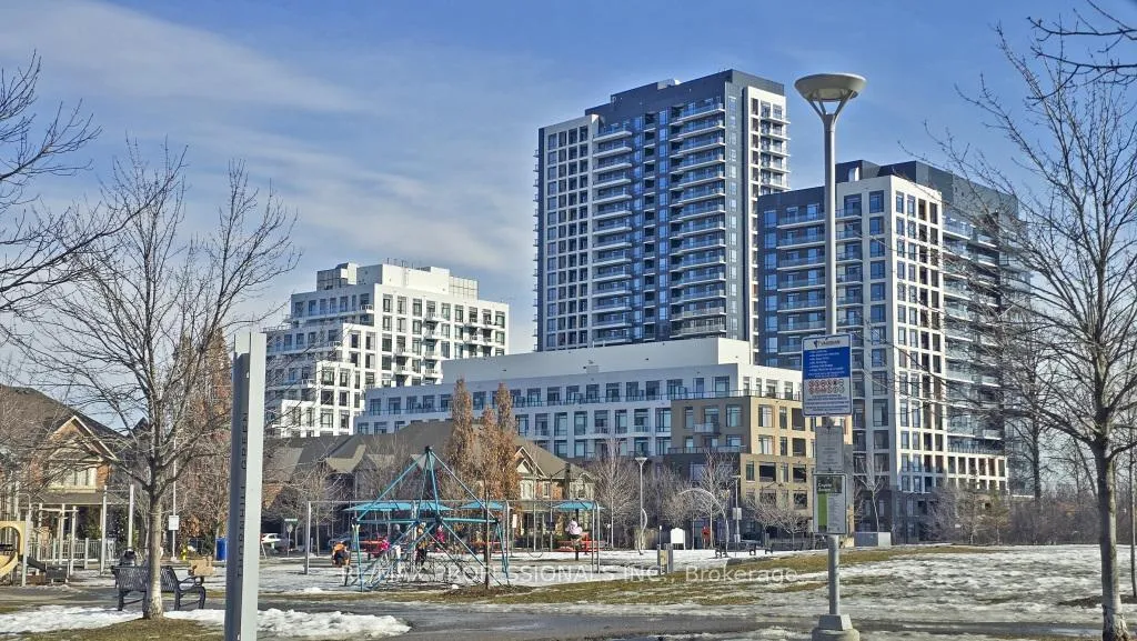 Photo 3 of 7950 Bathurst Street, Vaughan, Beverley Glen — HOMEH