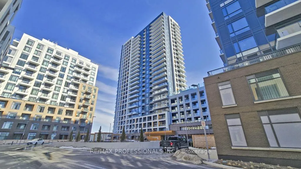 Photo 5 of 7950 Bathurst Street, Vaughan, Beverley Glen — HOMEH