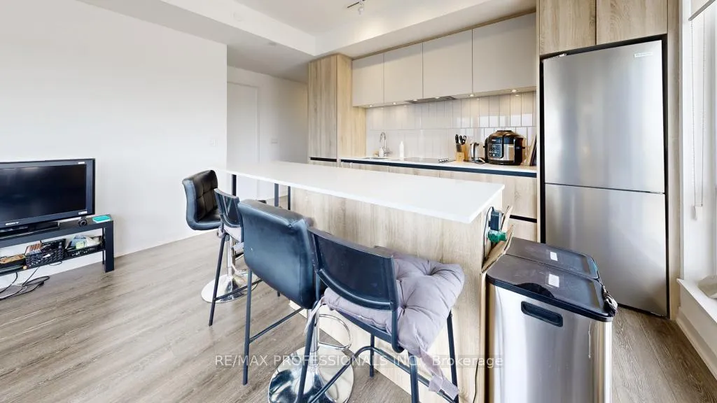Photo 27 of 7950 Bathurst Street, Vaughan, Beverley Glen — HOMEH