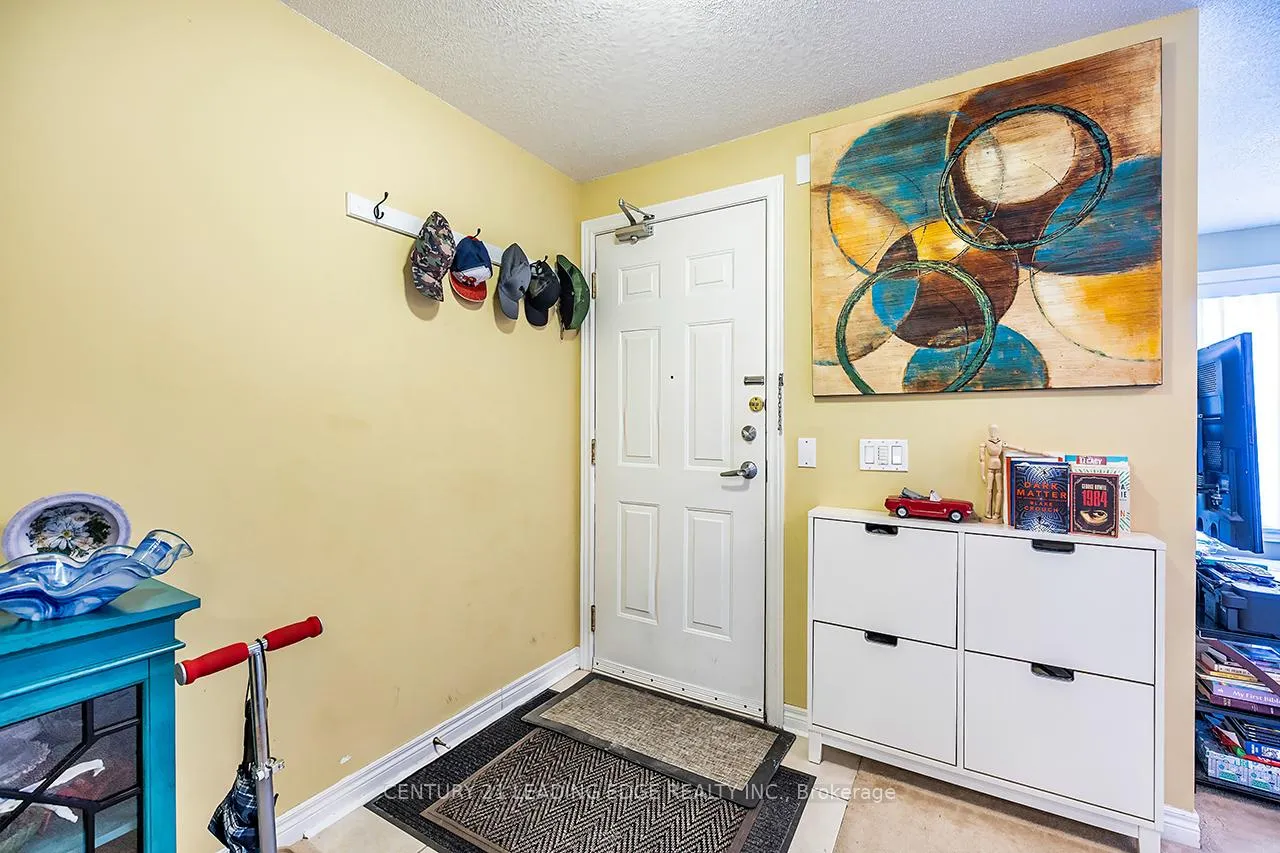 Photo 17 of Unit 201, 80 Aerodrome Crescent, Toronto, Leaside — HOMEH