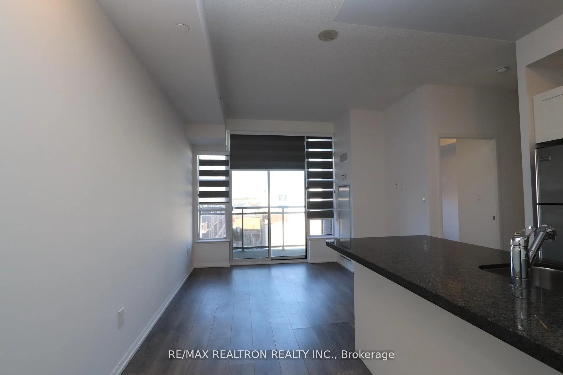 Photo 15 of Unit 605, 540 Bur Oak Avenue, Markham, Berczy — HOMEH