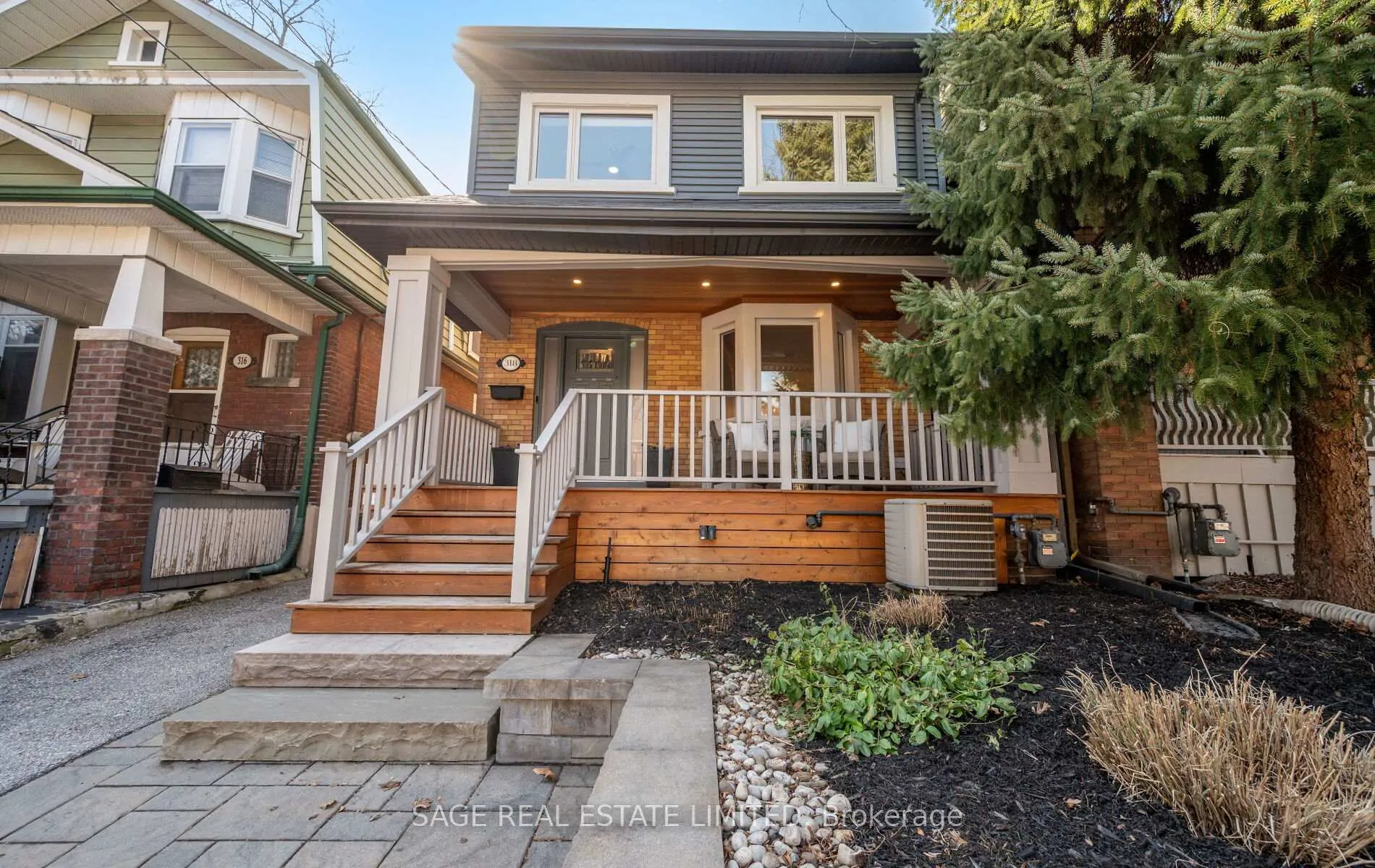 Photo 3 of 318 Durie Street, Toronto, Runnymede-Bloor West Village — HOMEH