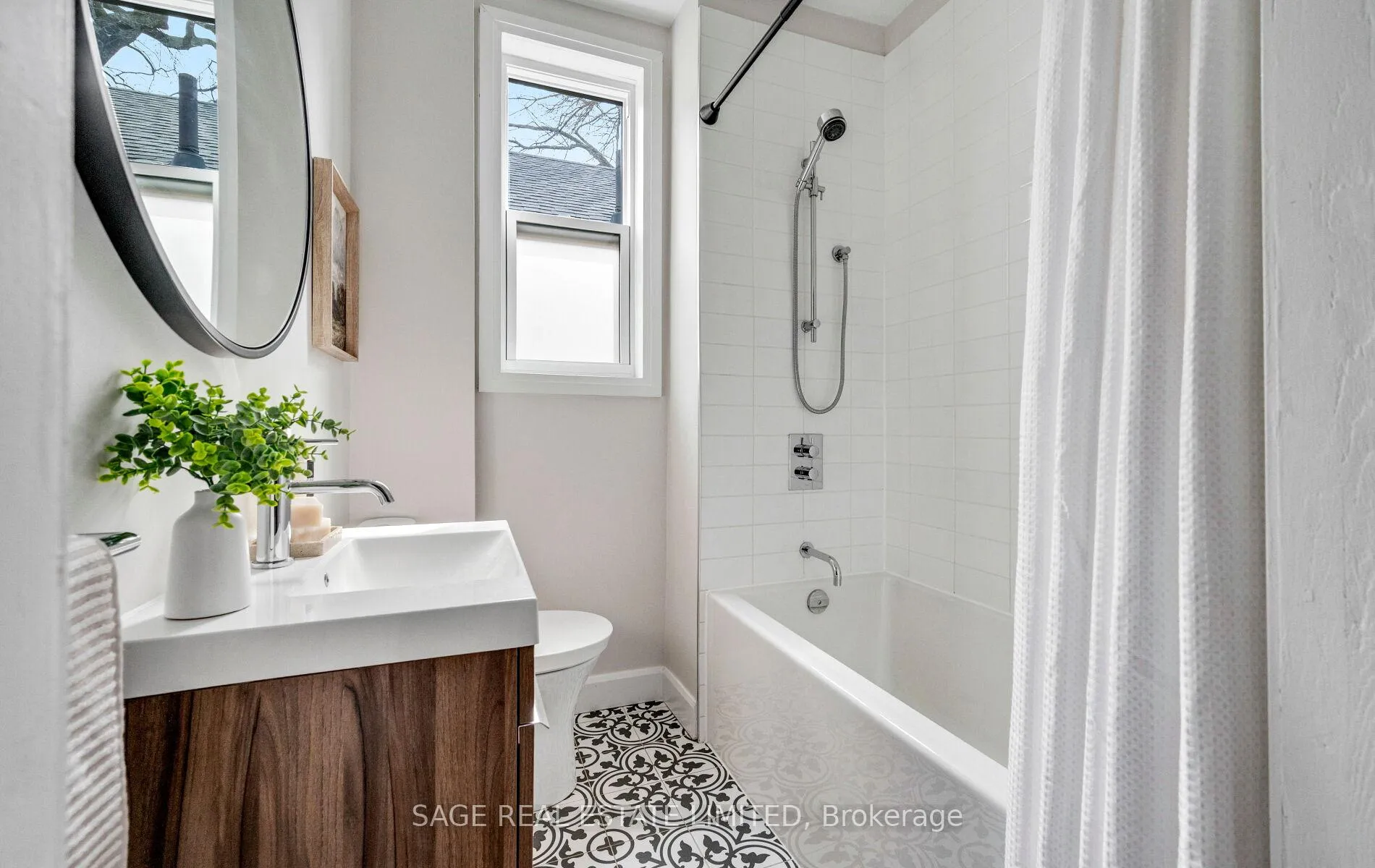 Photo 34 of 318 Durie Street, Toronto, Runnymede-Bloor West Village — HOMEH