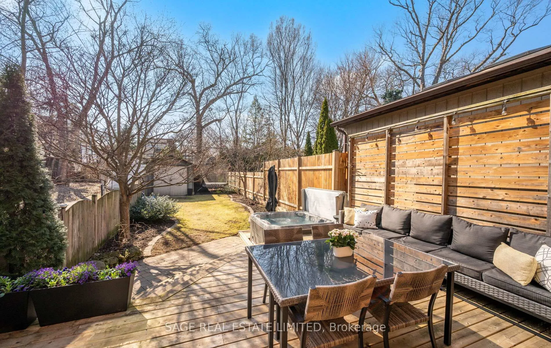 Photo 44 of 318 Durie Street, Toronto, Runnymede-Bloor West Village — HOMEH