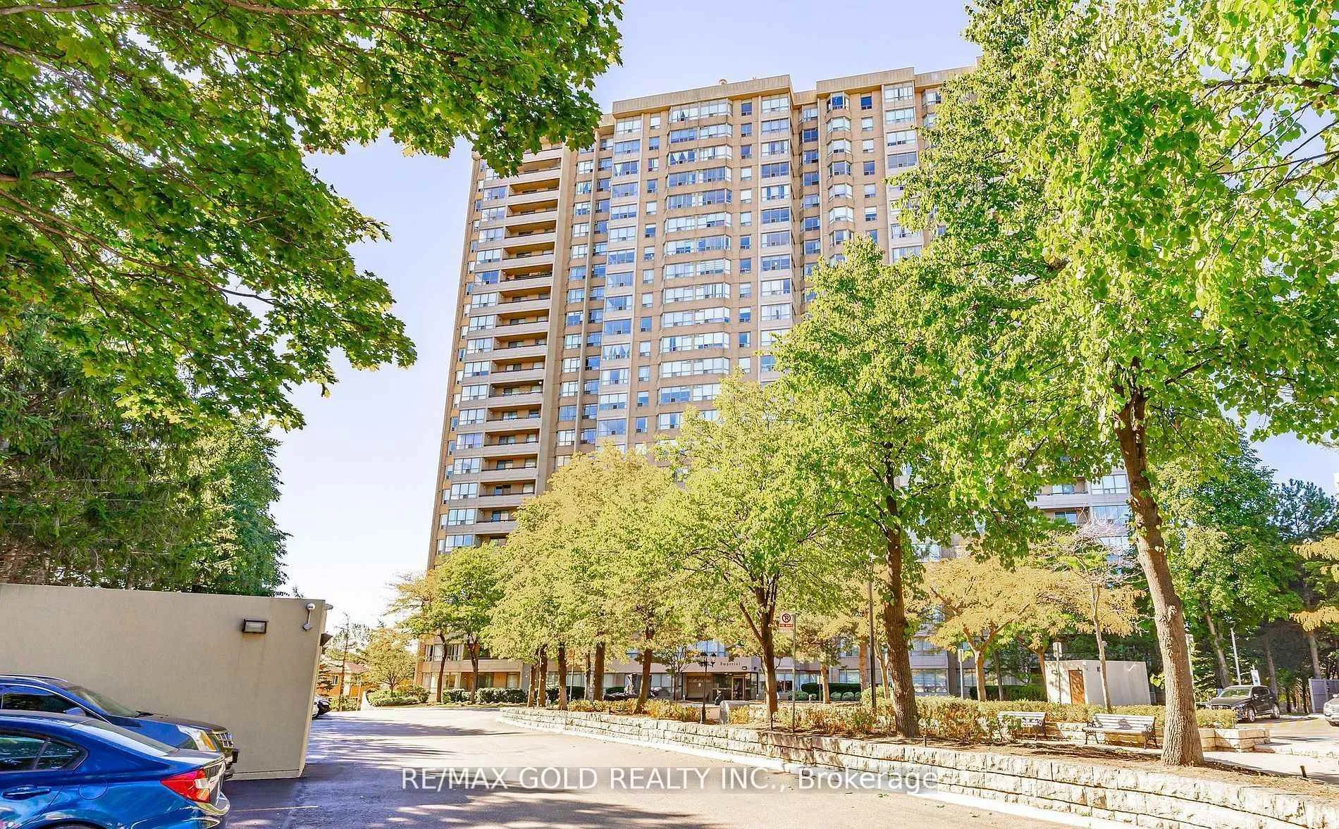 Photo 38 of Unit 403, 30 Malta Avenue, Brampton, Fletcher's Creek South — HOMEH