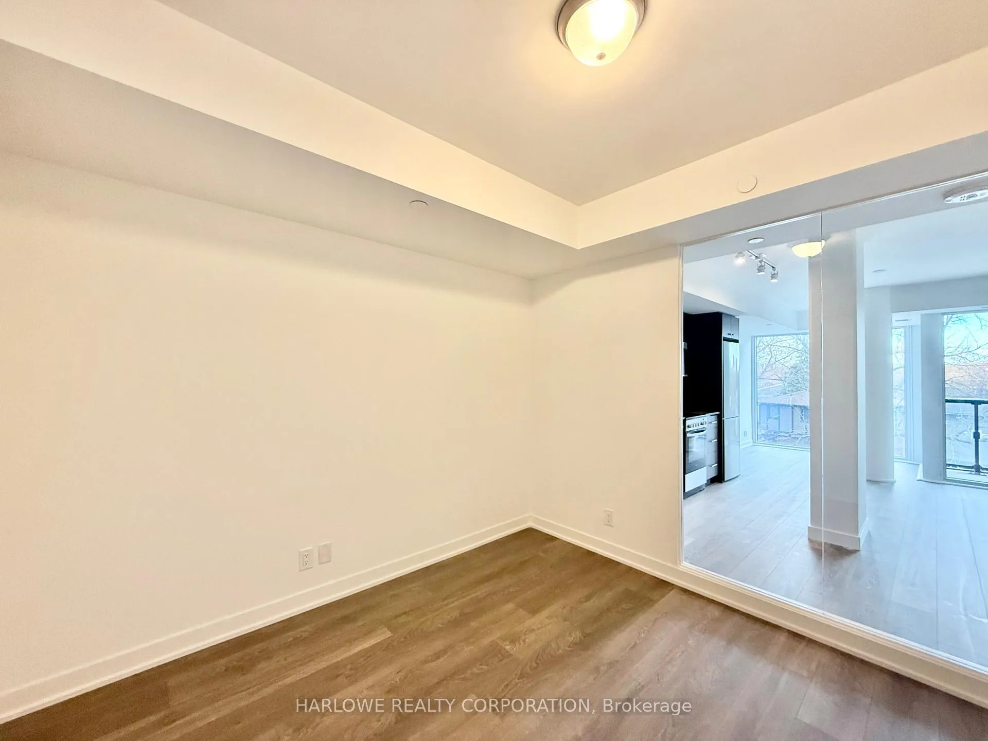 Photo 4 of Unit 306, 2 Manderley Drive, Scarborough, Birchcliffe-Cliffside — HOMEH