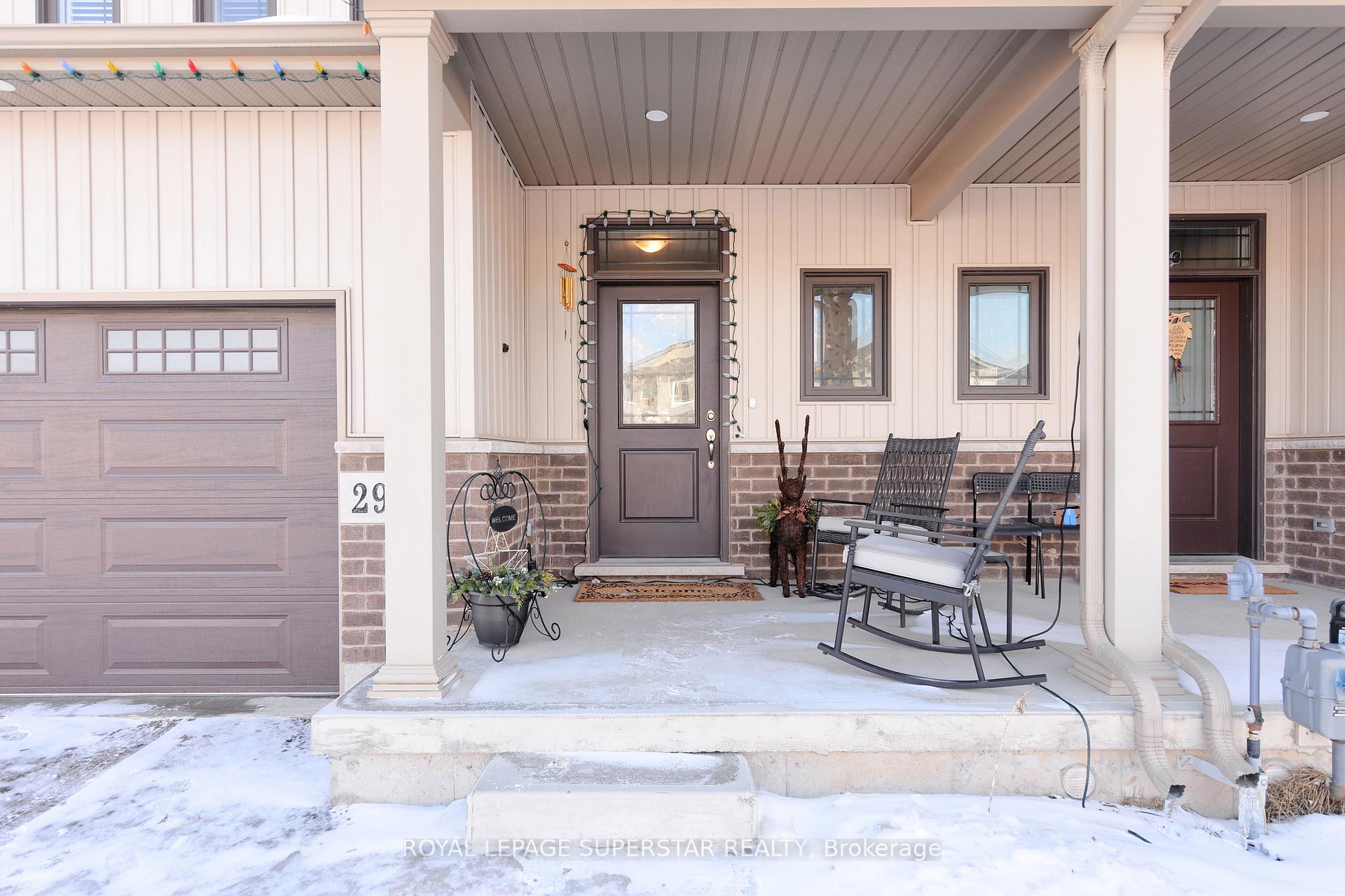 Photo 3 of 29 Bowman Crescent, Thorold, Hurricane/Merrittville — HOMEH