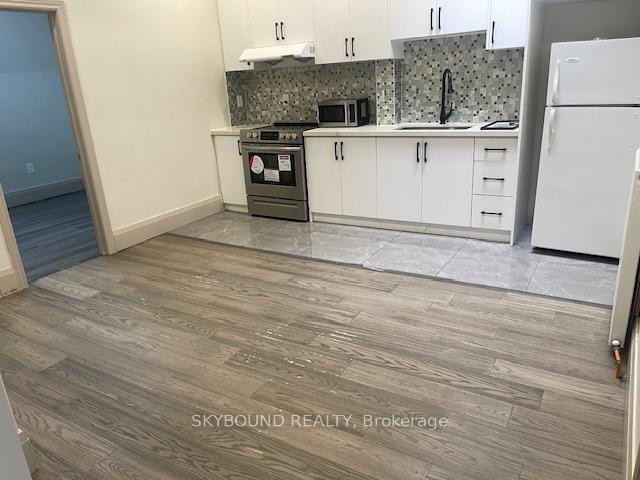 Photo 1 of Unit Apt 2, 442 Queen Street W, Toronto, Kensington-Chinatown — HOMEH