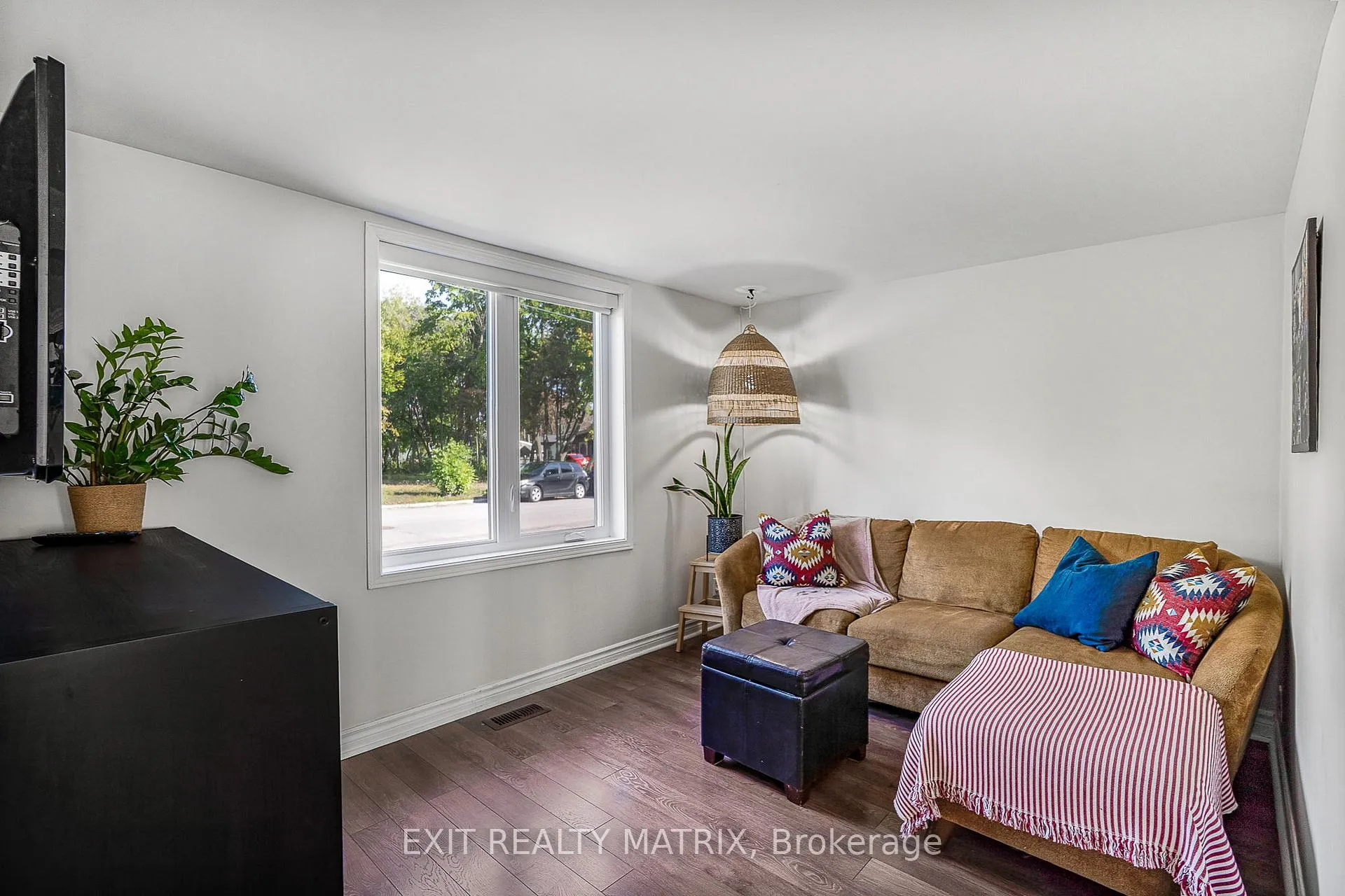 Photo 5 of 965 Marston Street, Champlain, L'Orignal — HOMEH
