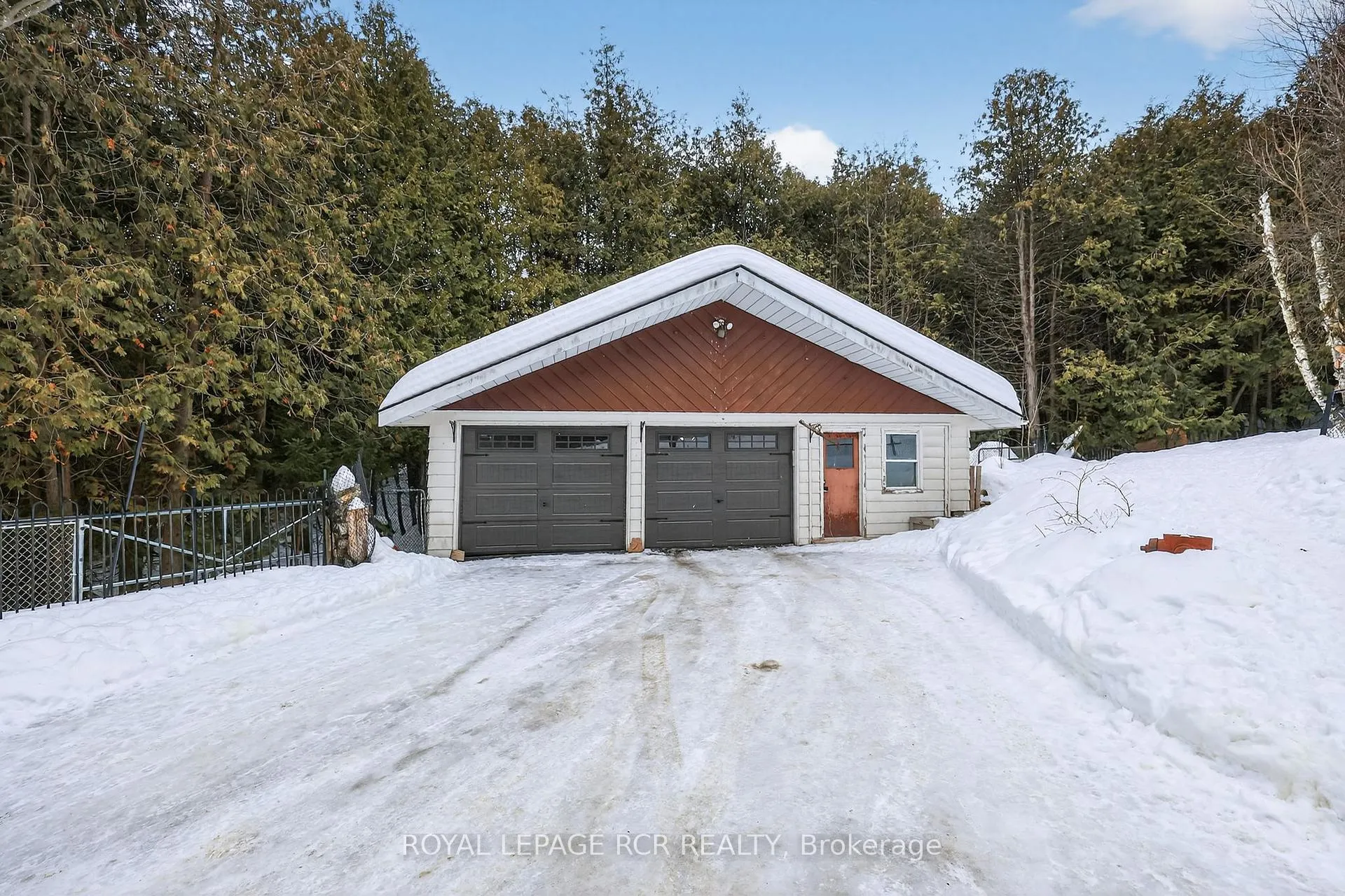 Photo 3 of 307209 Hockley Road, Mono, Rural Mono — HOMEH