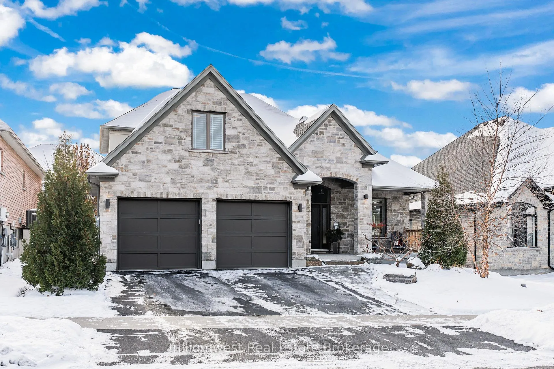 Photo 1 of 45 Zaduk Place, Guelph, Kortright East — HOMEH