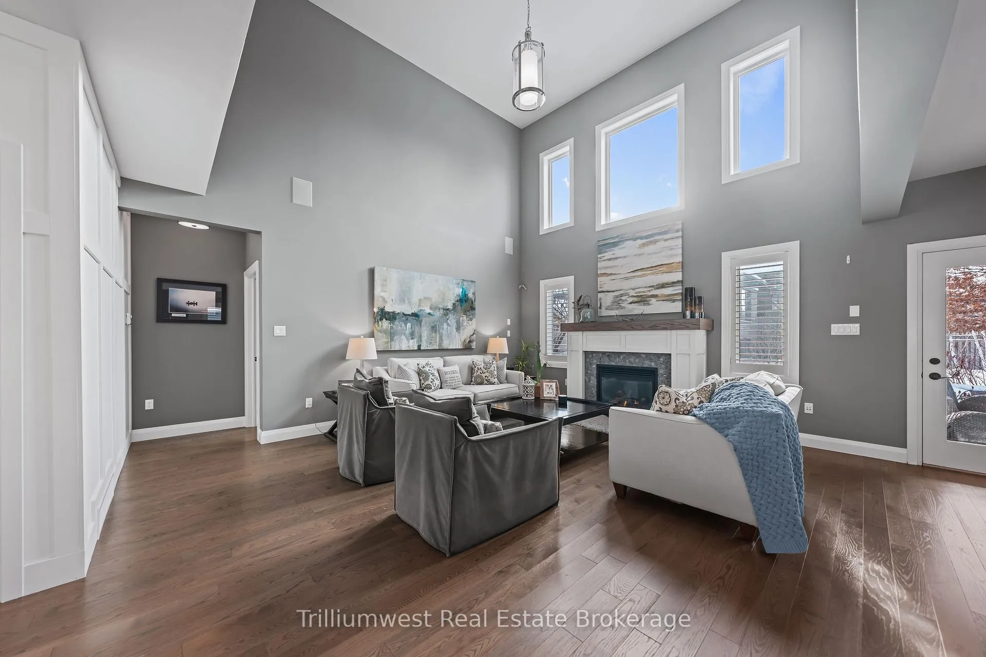 Photo 8 of 45 Zaduk Place, Guelph, Kortright East — HOMEH