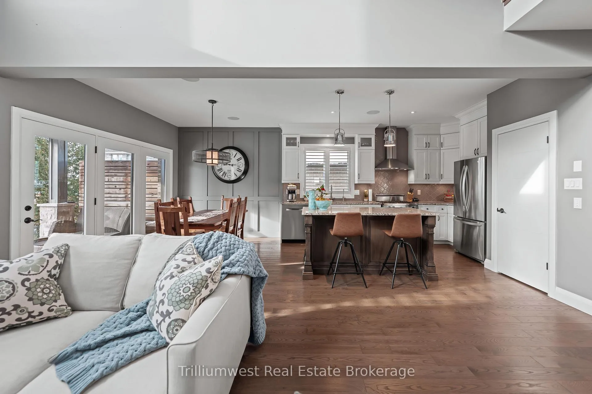 Photo 12 of 45 Zaduk Place, Guelph, Kortright East — HOMEH