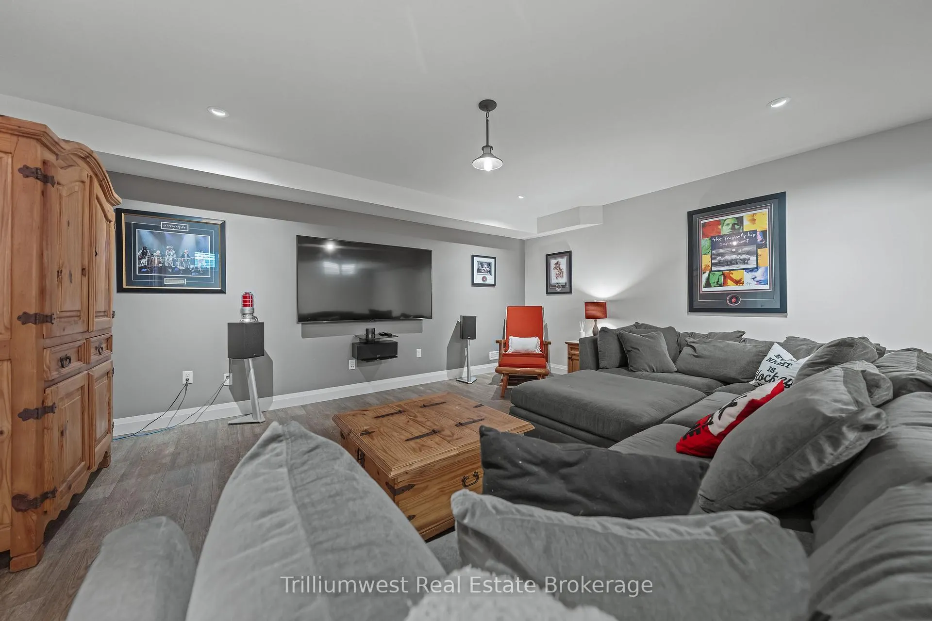 Photo 34 of 45 Zaduk Place, Guelph, Kortright East — HOMEH