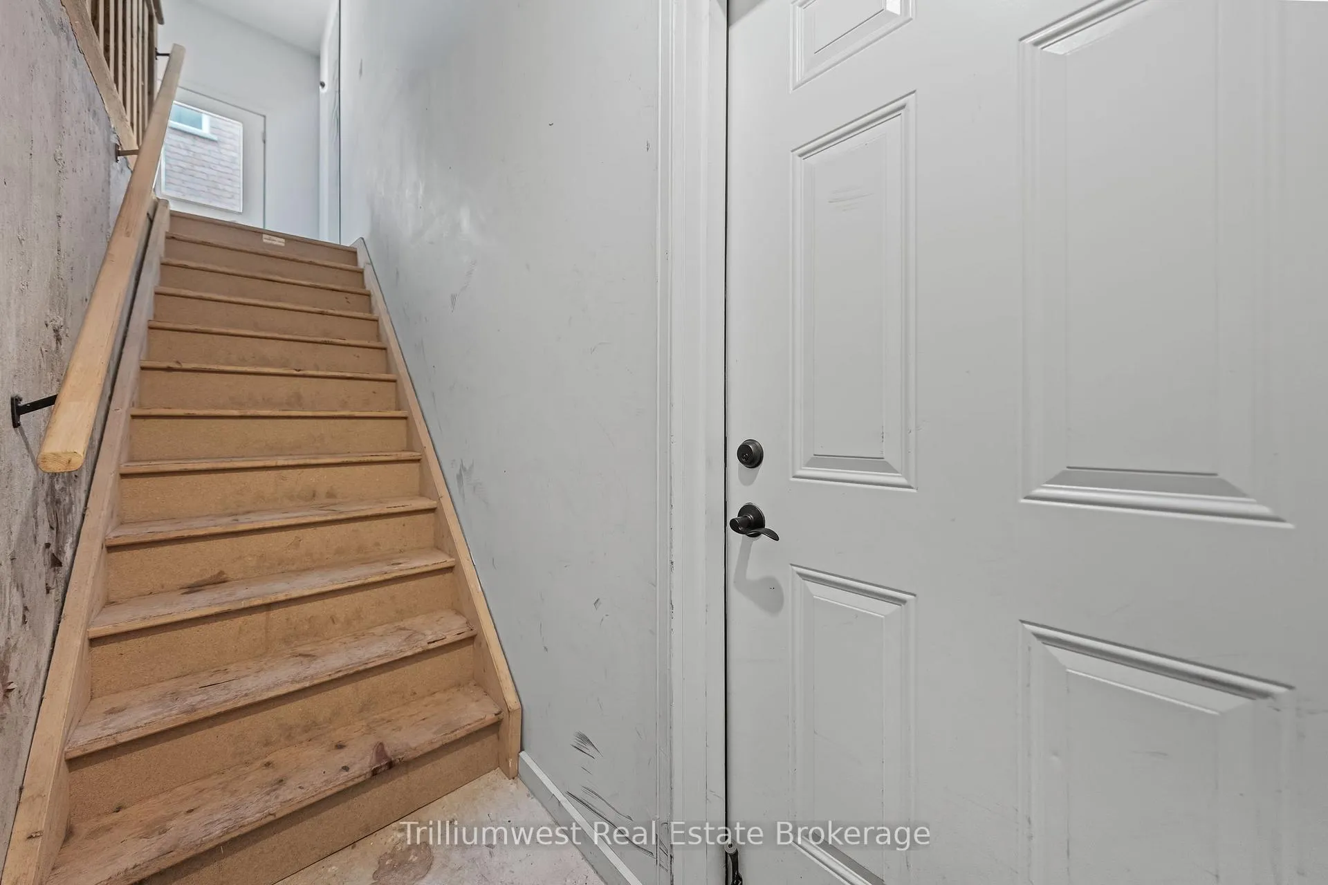 Photo 41 of 45 Zaduk Place, Guelph, Kortright East — HOMEH