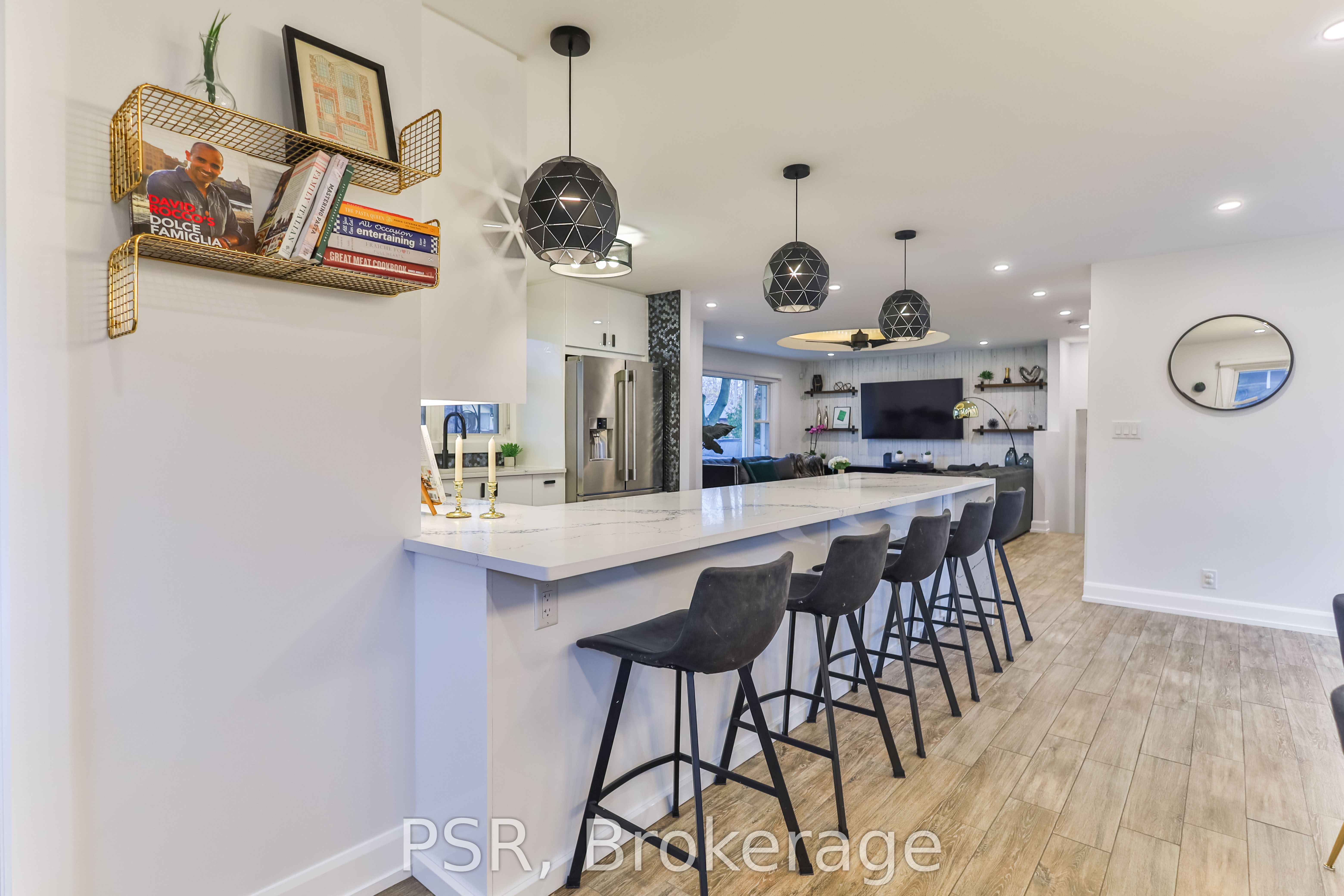 Photo 53 of 55 Deschene Avenue, Hamilton, Greeningdon — HOMEH