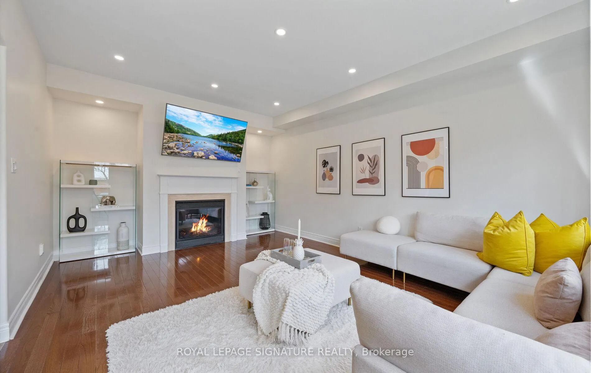 Photo 8 of 57 Sir Francesco Street, Vaughan, Patterson — HOMEH