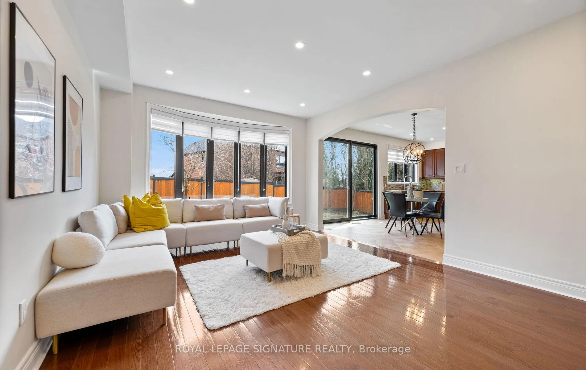 Photo 9 of 57 Sir Francesco Street, Vaughan, Patterson — HOMEH