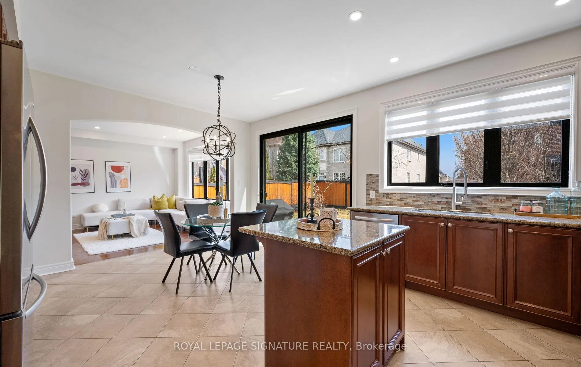Photo 14 of 57 Sir Francesco Street, Vaughan, Patterson — HOMEH