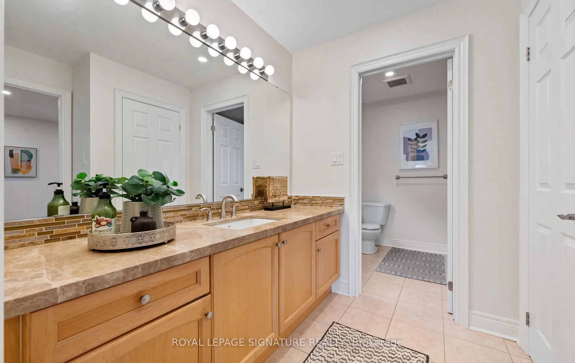 Photo 31 of 57 Sir Francesco Street, Vaughan, Patterson — HOMEH