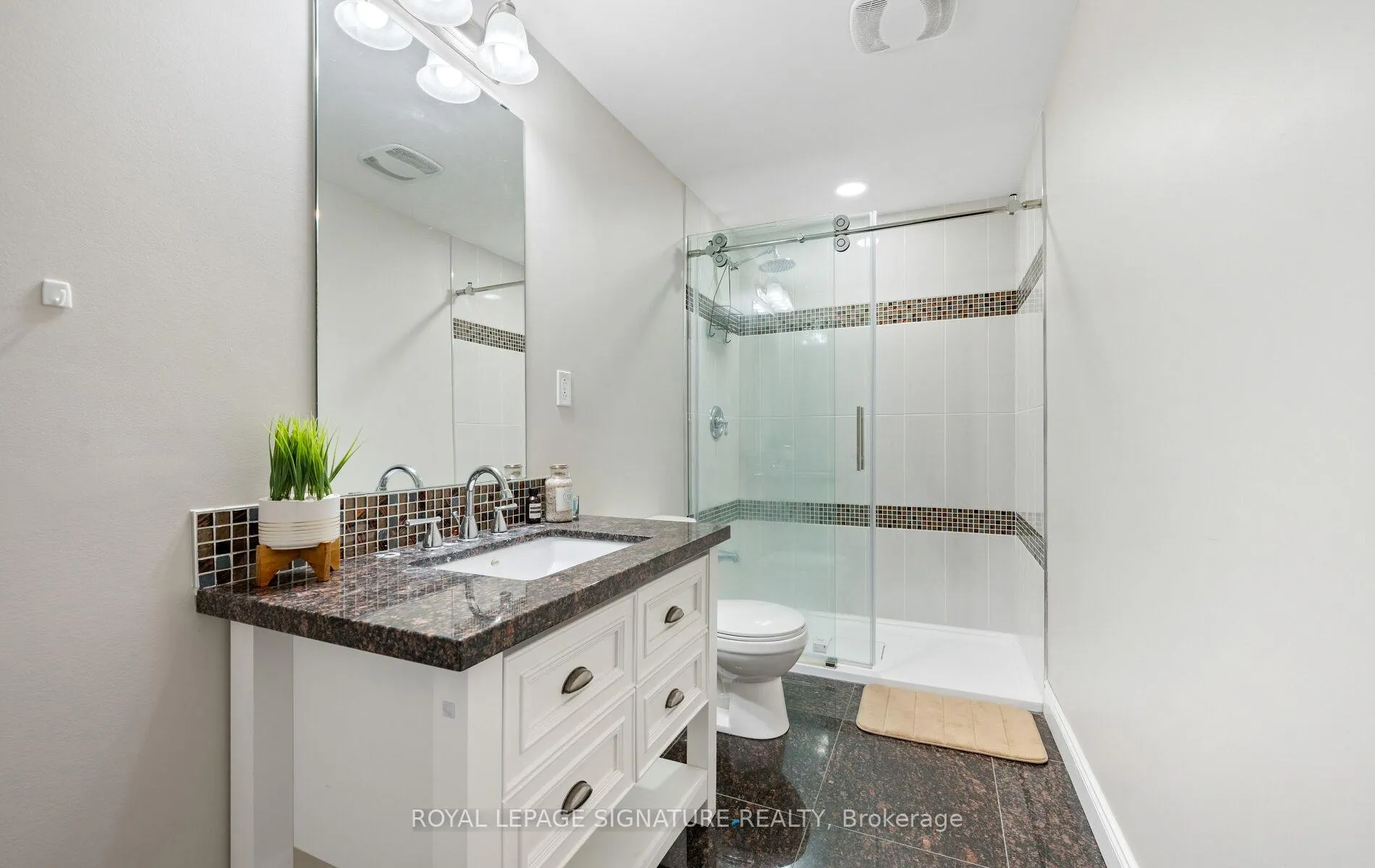 Photo 36 of 57 Sir Francesco Street, Vaughan, Patterson — HOMEH