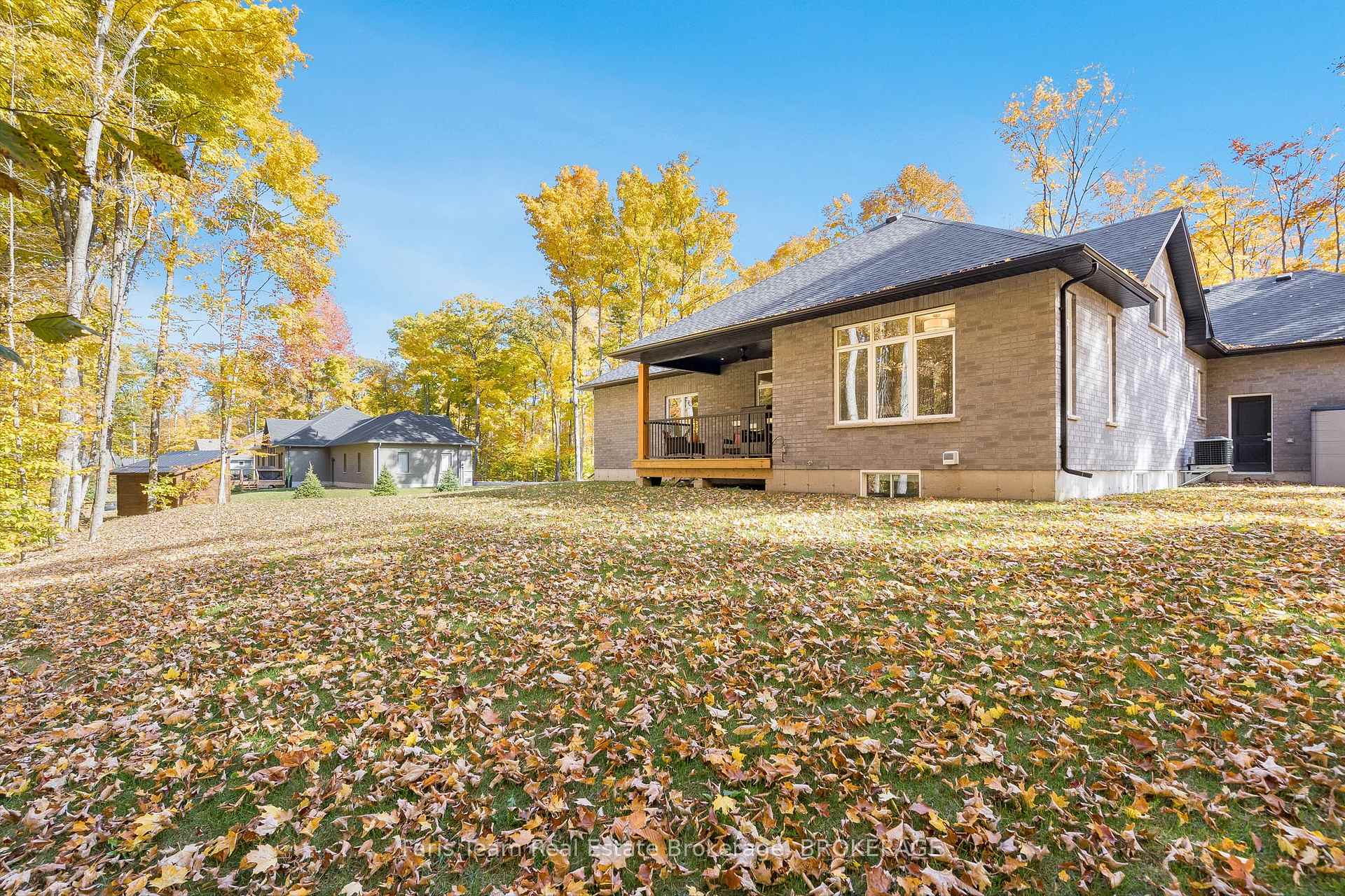 Photo 23 of 14 Glenn Howard Court, Tiny, Rural Tiny — HOMEH