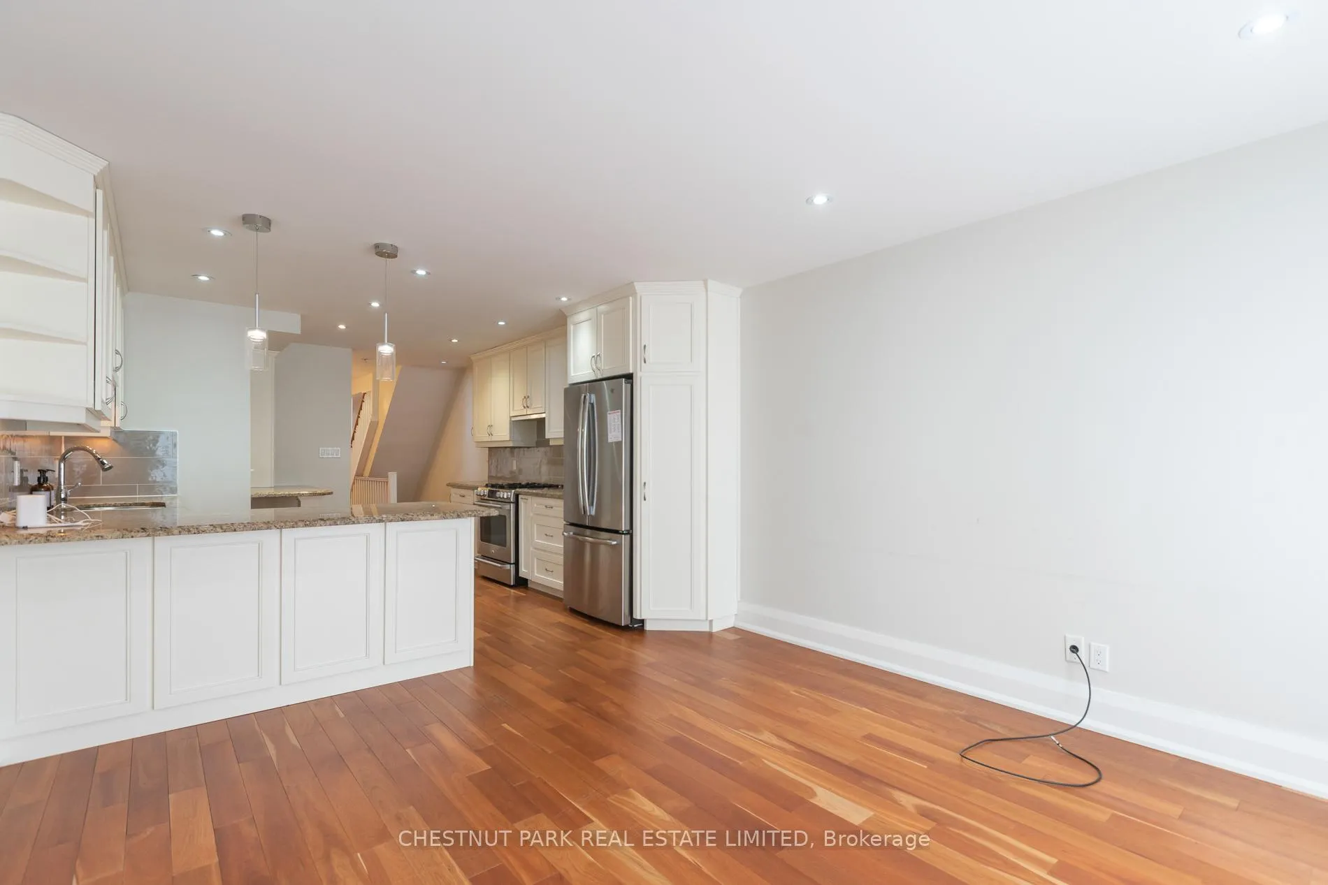 Photo 22 of 9 Forsyth Road, Toronto, Mount Pleasant East — HOMEH