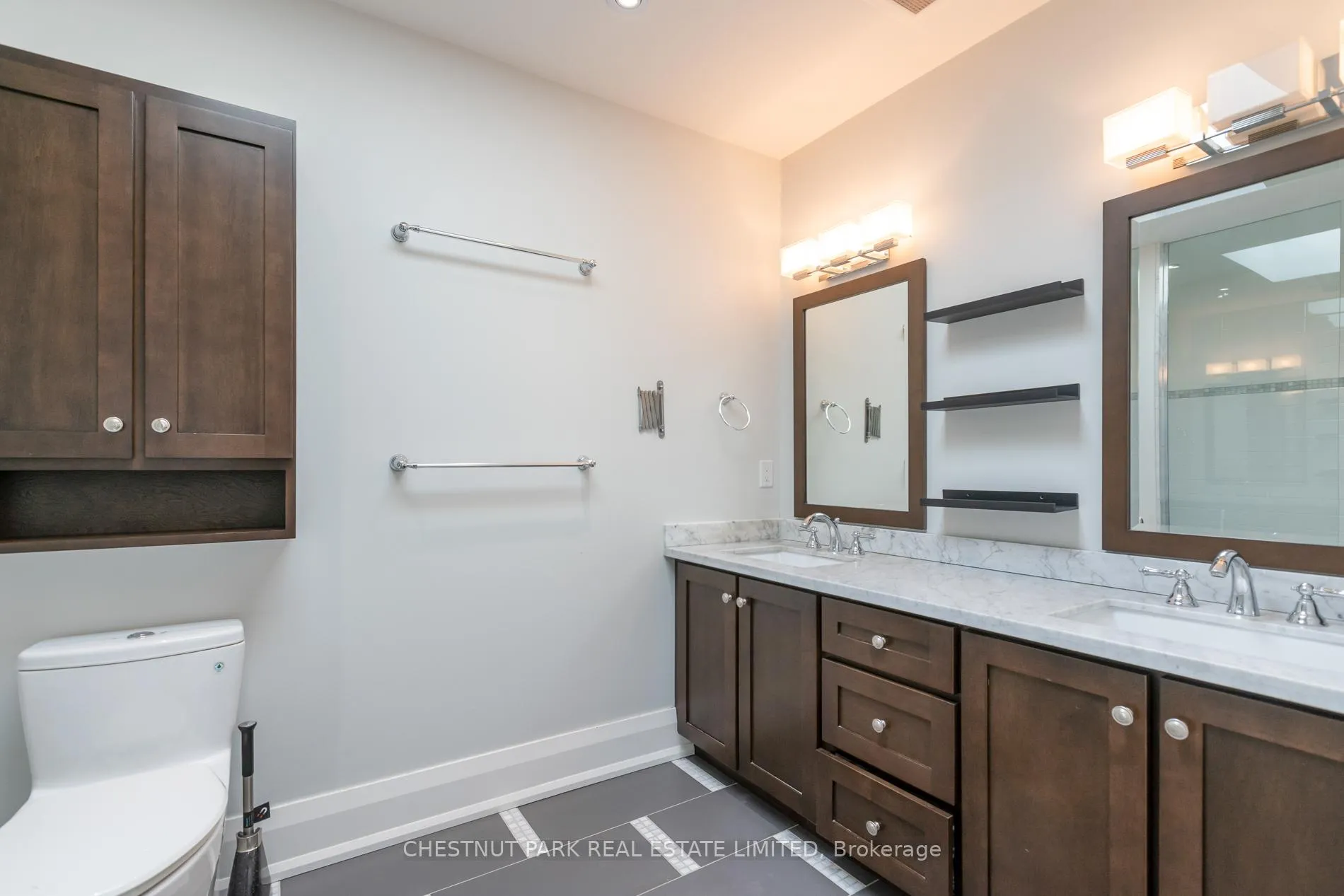 Photo 29 of 9 Forsyth Road, Toronto, Mount Pleasant East — HOMEH
