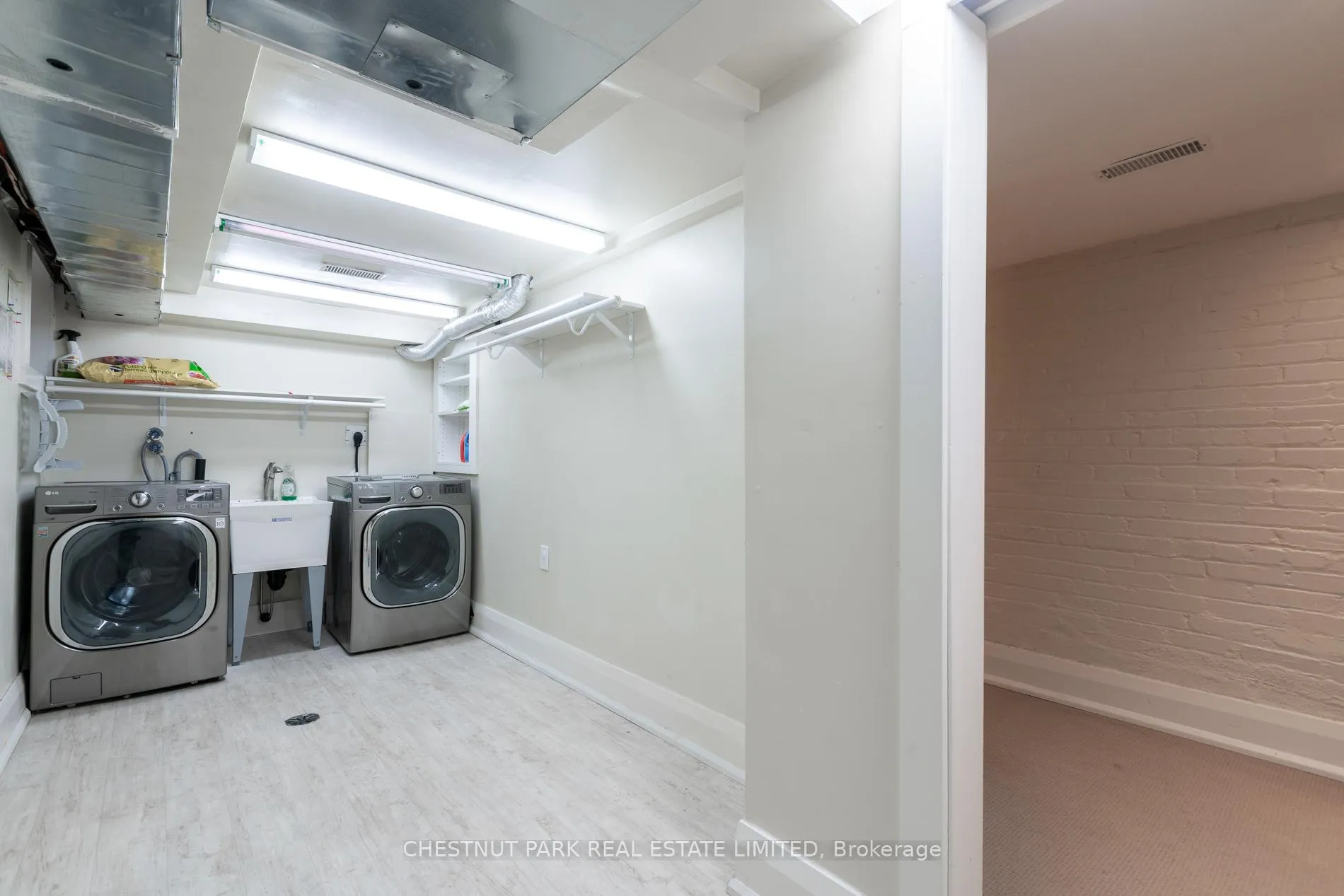Photo 38 of 9 Forsyth Road, Toronto, Mount Pleasant East — HOMEH