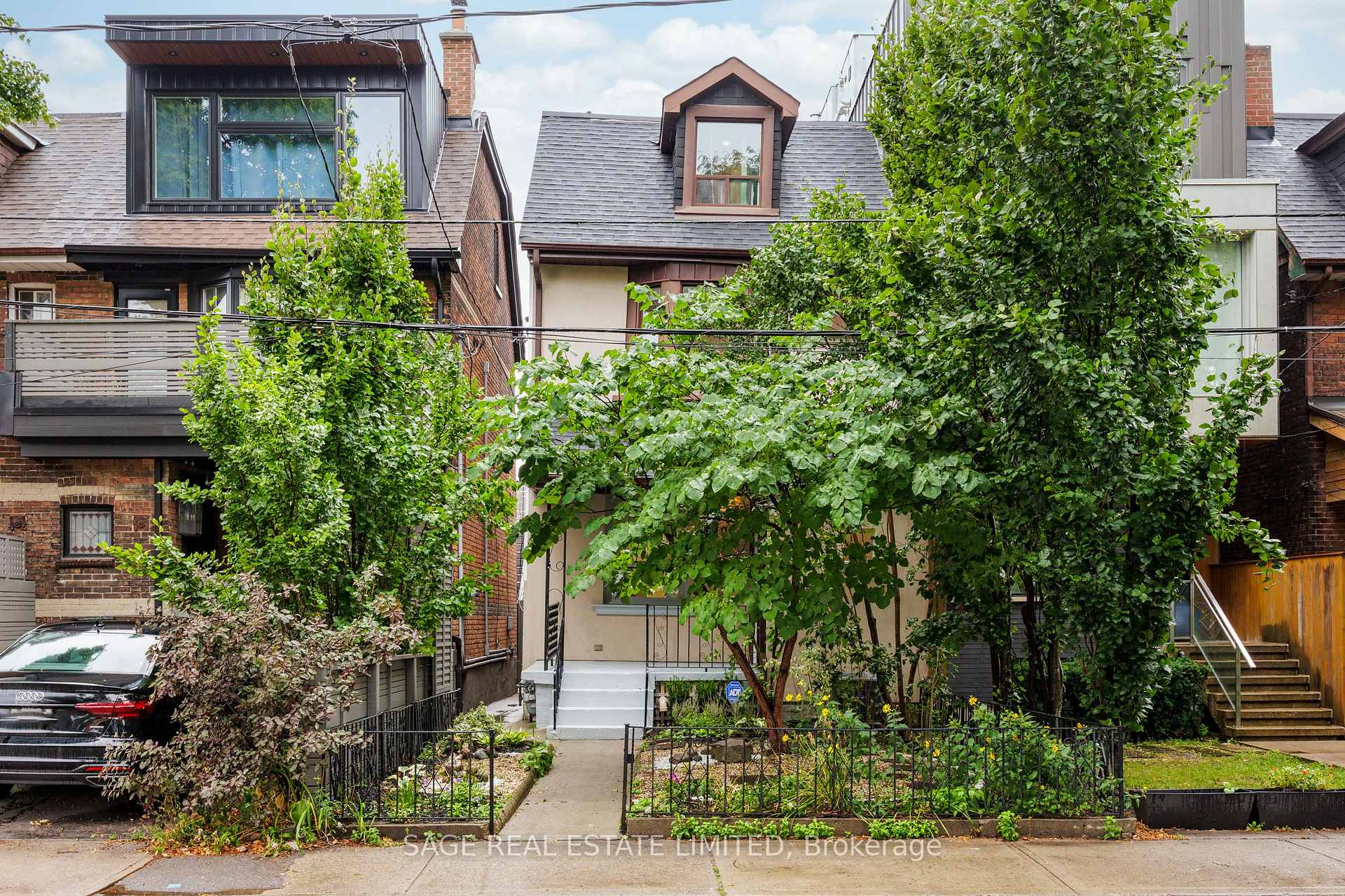 Photo 1 of Unit UPPER, 310 Gladstone Avenue, Toronto, Little Portugal — HOMEH