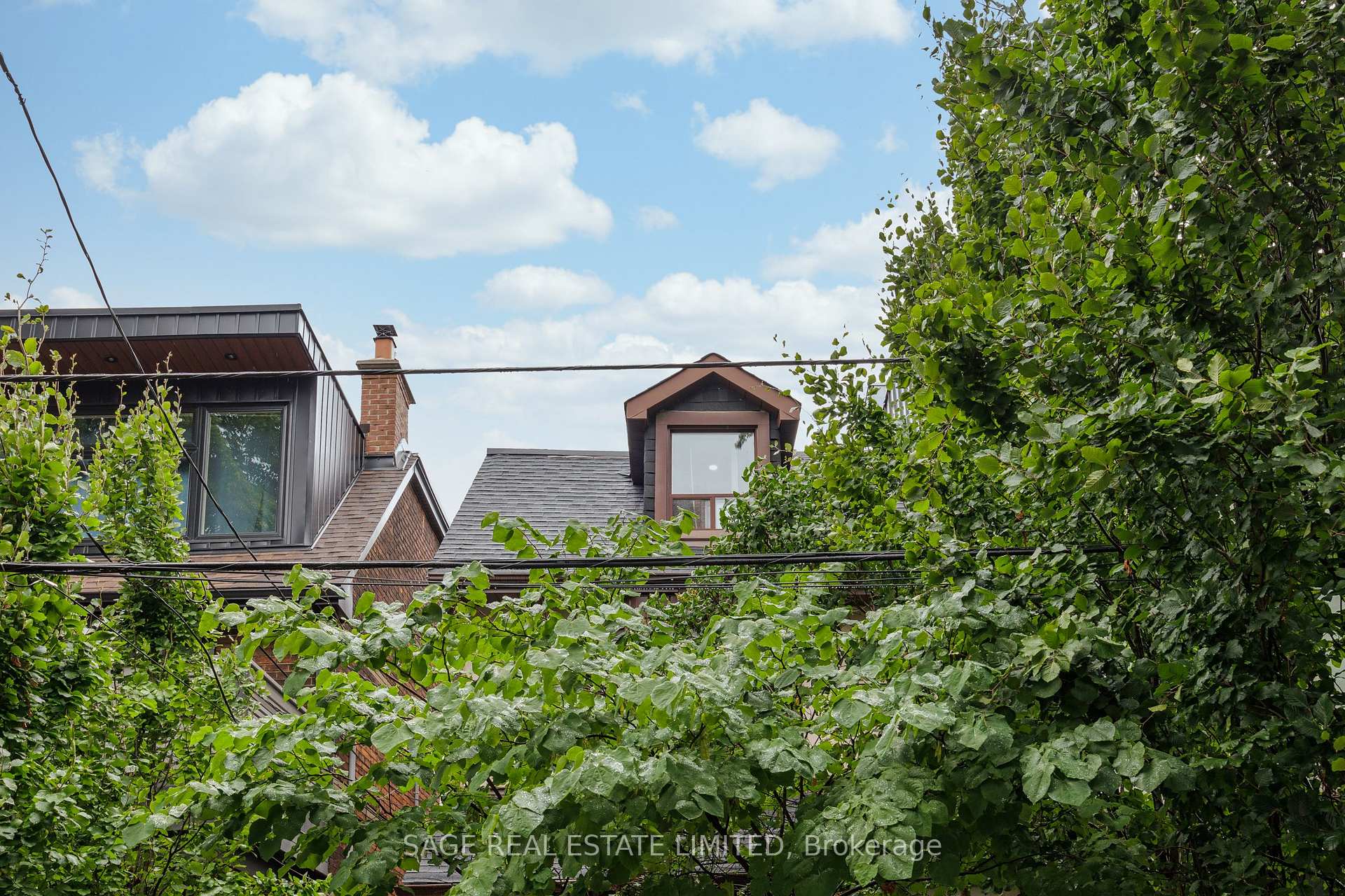 Photo 5 of Unit UPPER, 310 Gladstone Avenue, Toronto, Little Portugal — HOMEH