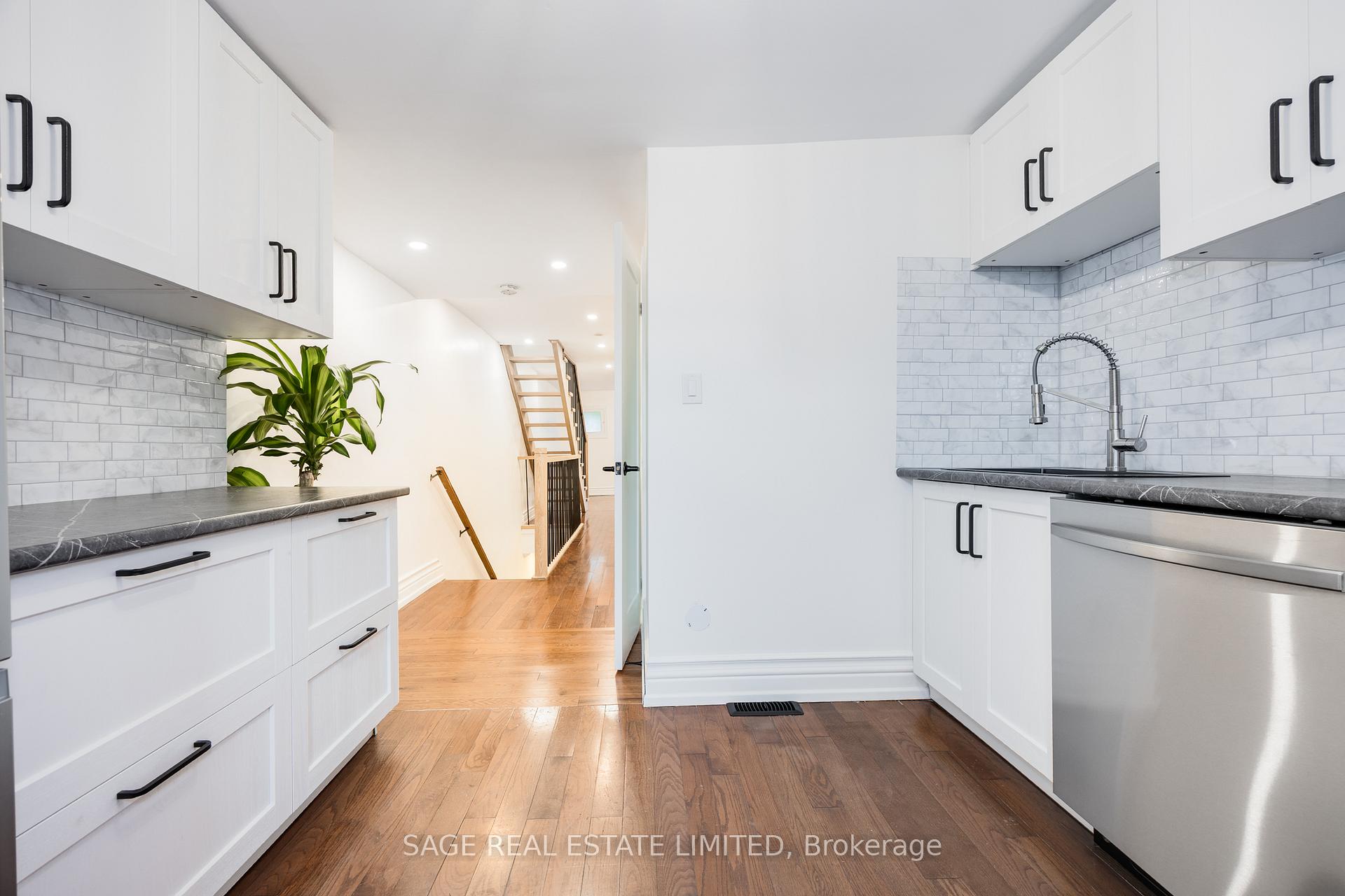 Photo 11 of Unit UPPER, 310 Gladstone Avenue, Toronto, Little Portugal — HOMEH